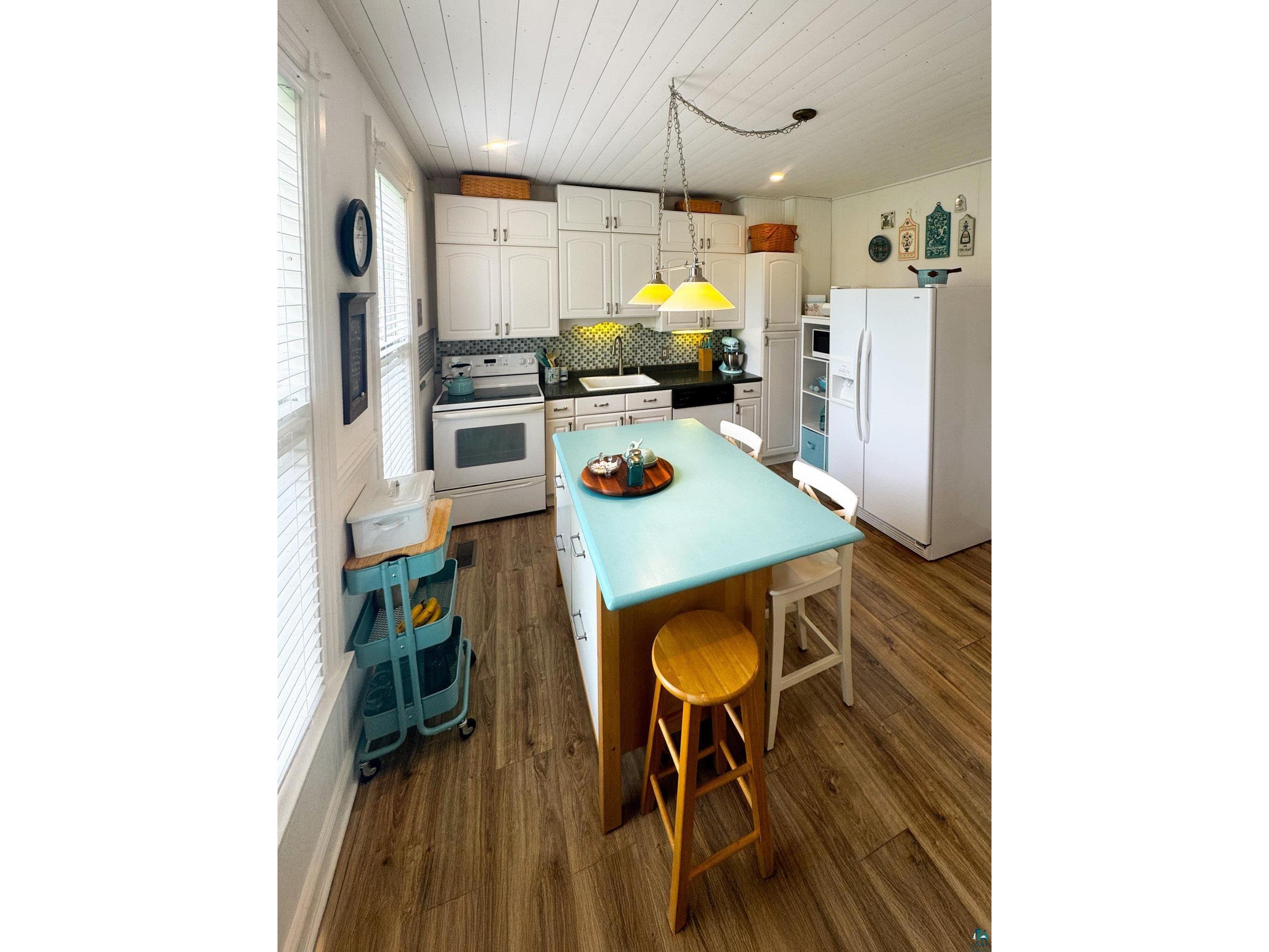 303 E 5th St Washburn WI 54891 6125511 image16