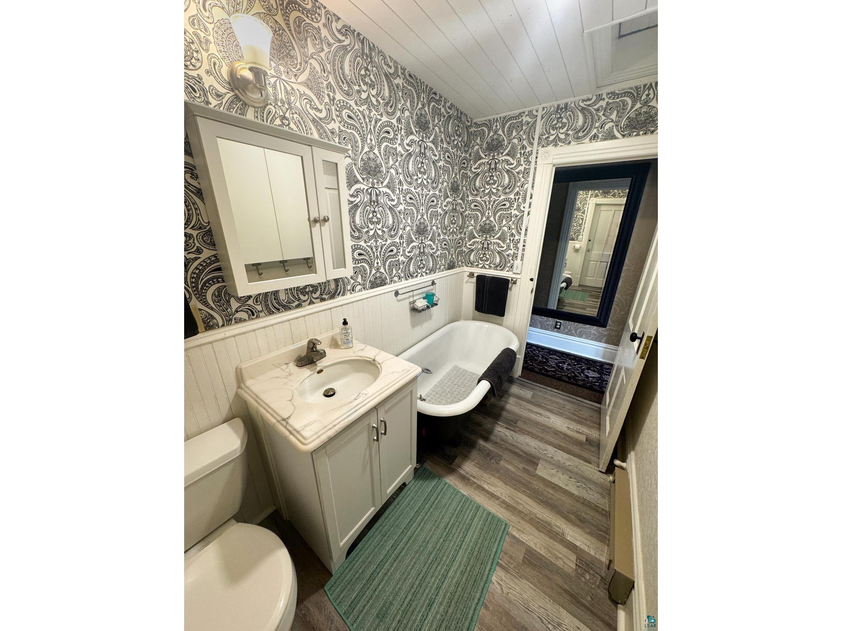 303 E 5th St Washburn WI 54891 6125511 image35