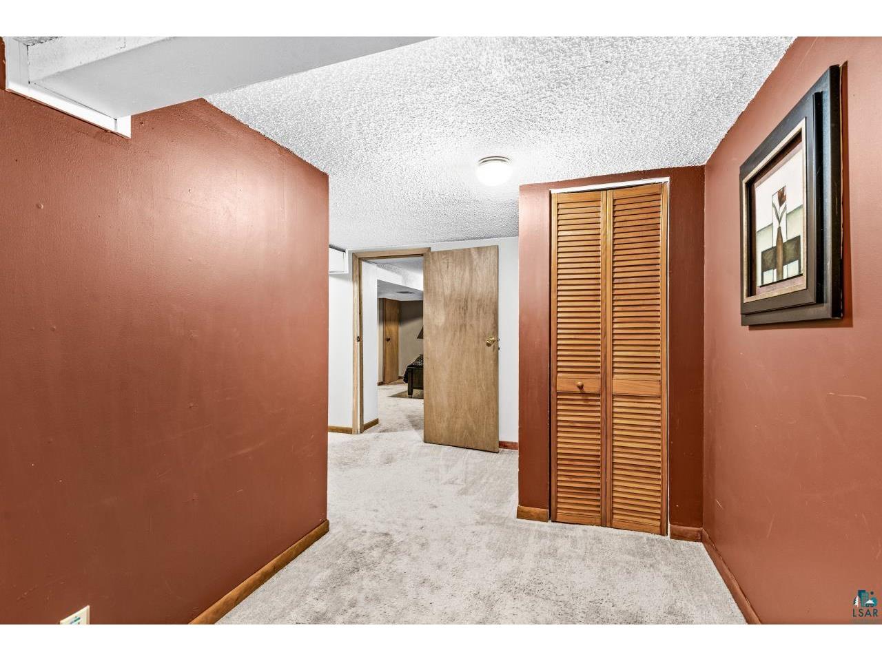 303 W Owatonna St Duluth MN 55803 6125893 image24