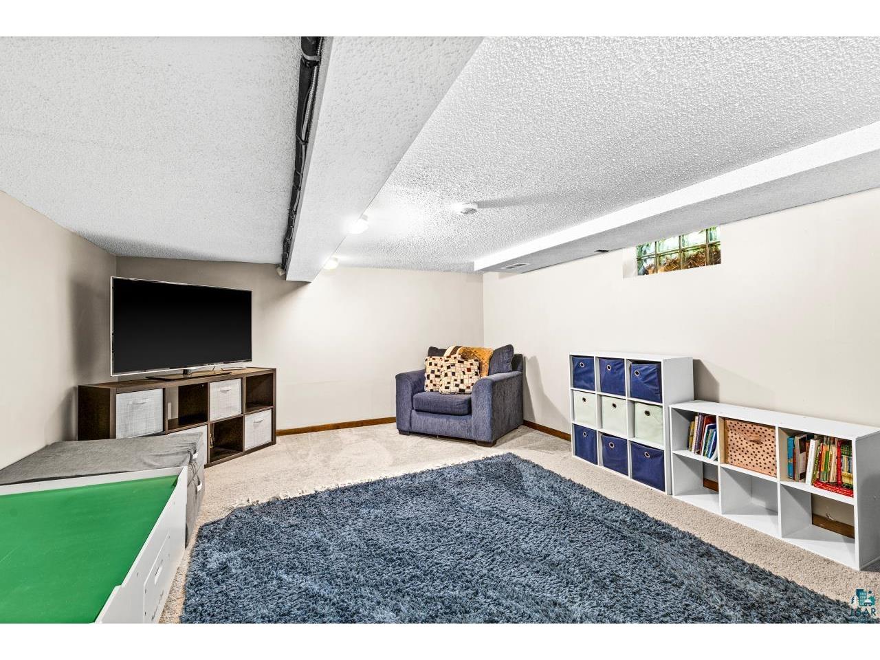 303 W Owatonna St Duluth MN 55803 6125893 image29