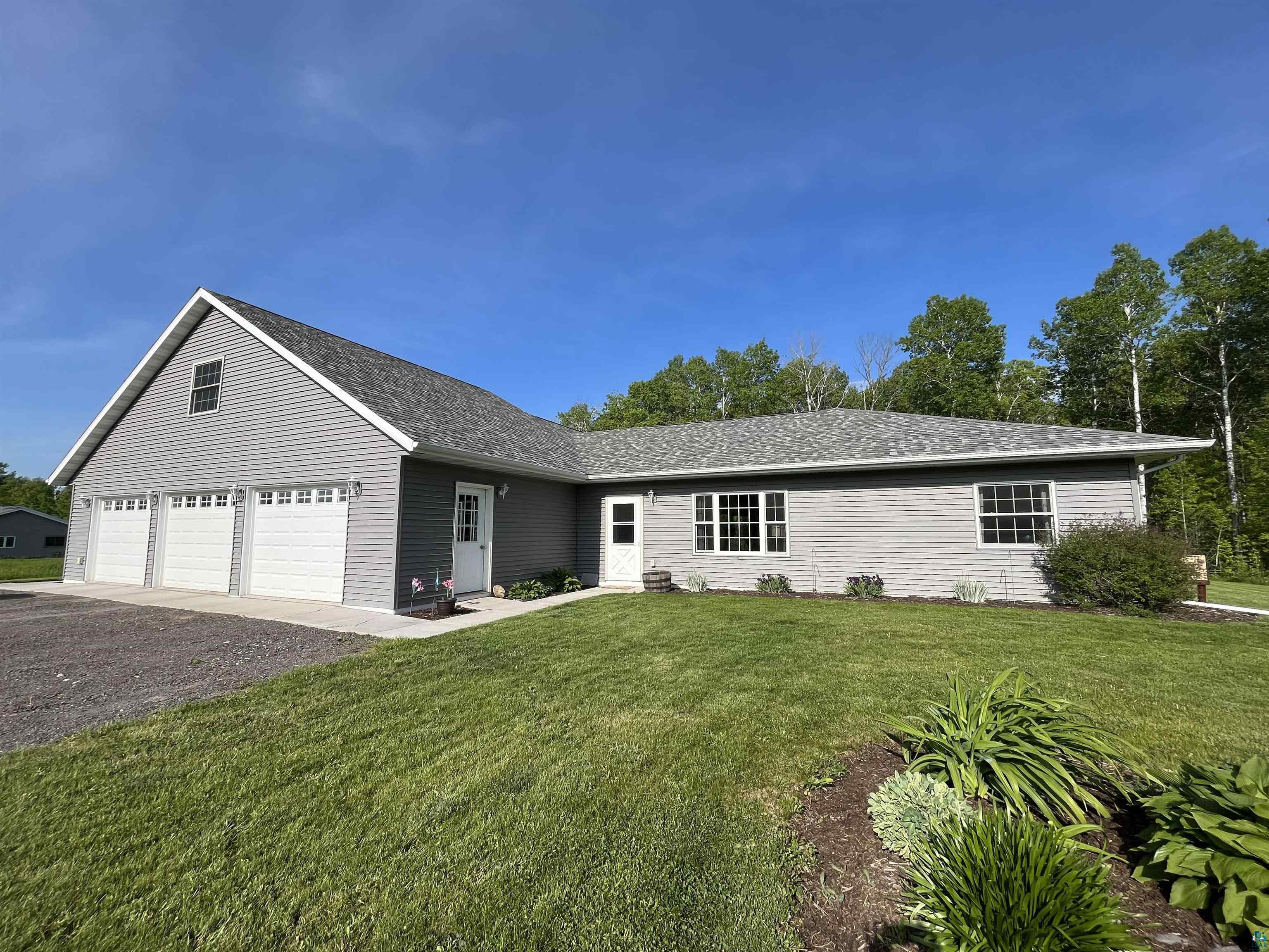 3034 S Madison Ave Superior WI 54880 6108947 image1