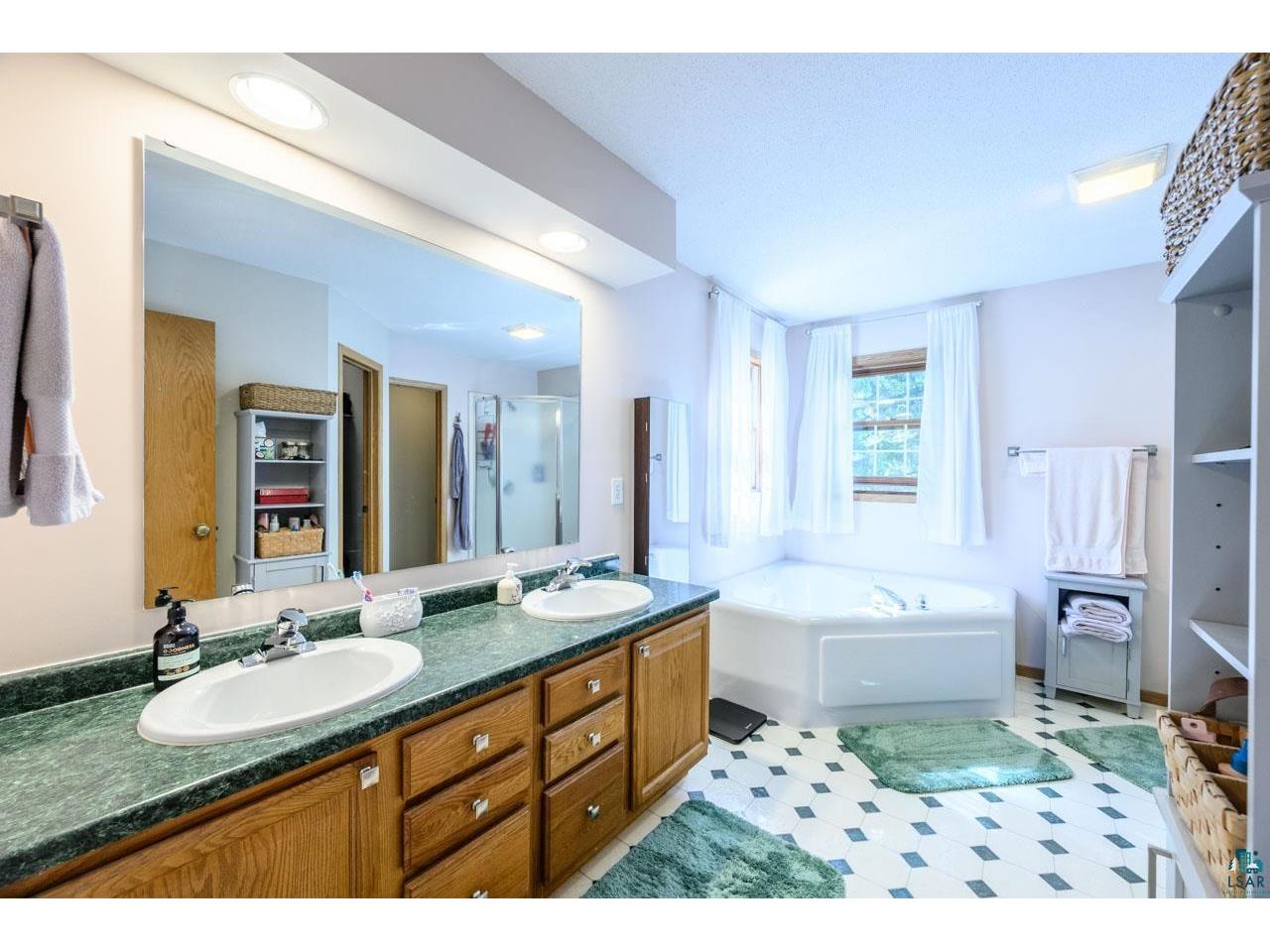 304 Terrace St Duluth MN 55811 6125672 image18