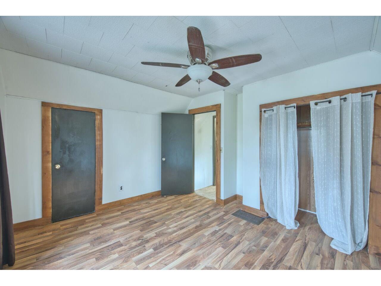 304 W 3rd Ave N Aurora MN 55705 6122496 image17