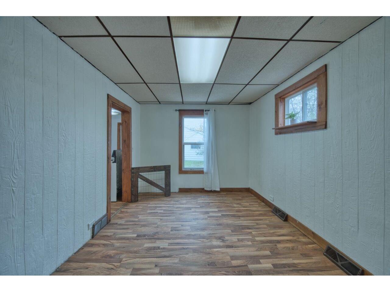 304 W 3rd Ave N Aurora MN 55705 6122496 image6