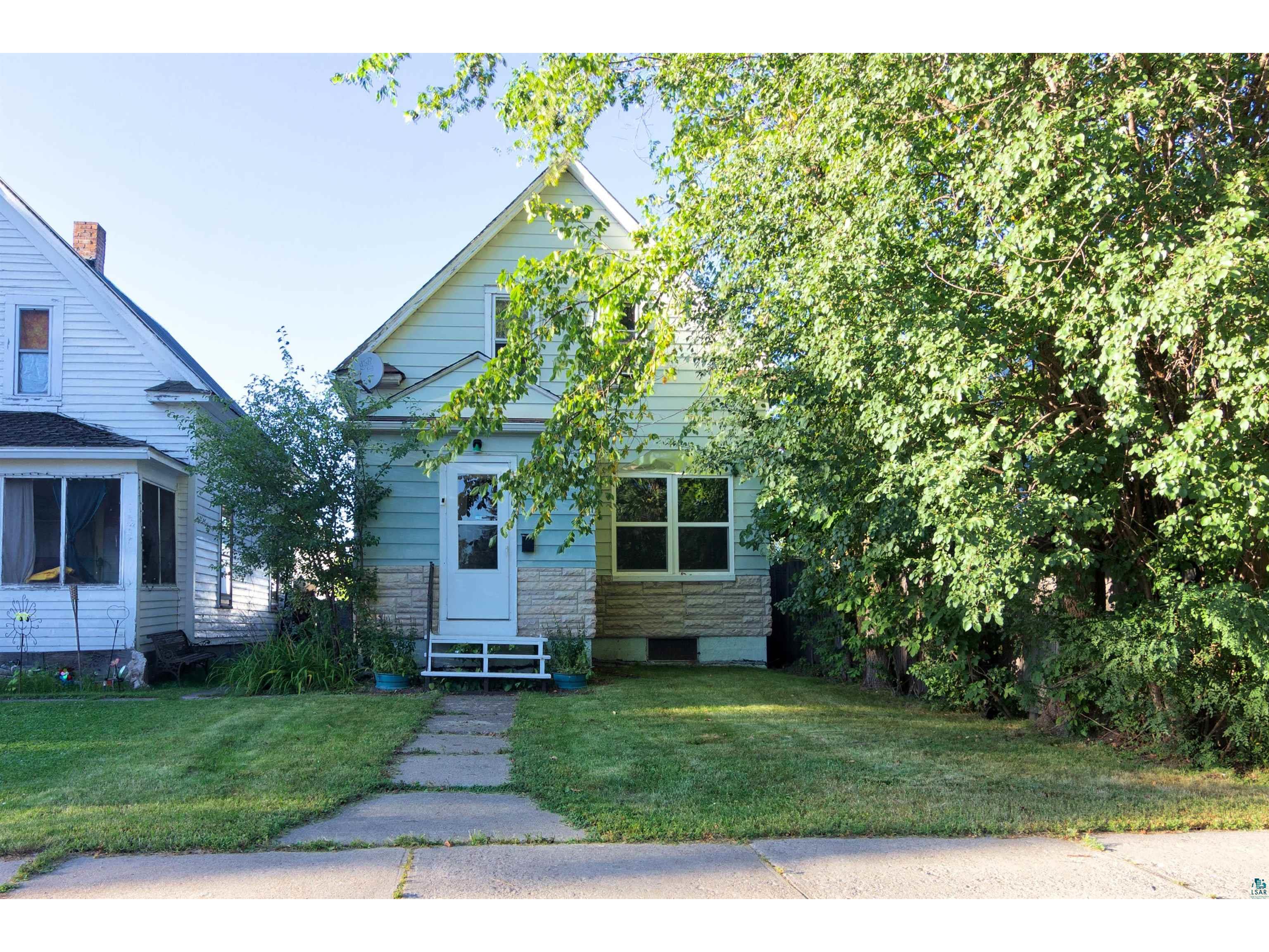 304 W 3rd Ave N, Aurora, MN 55705 MLS 6105336 Edina Realty