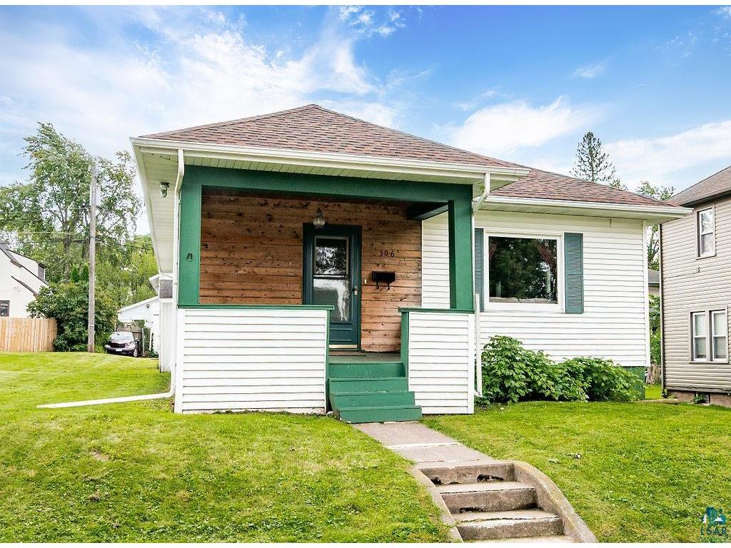 306 Ave B, Cloquet, MN, 55720 MLS 6105225 Edina Realty