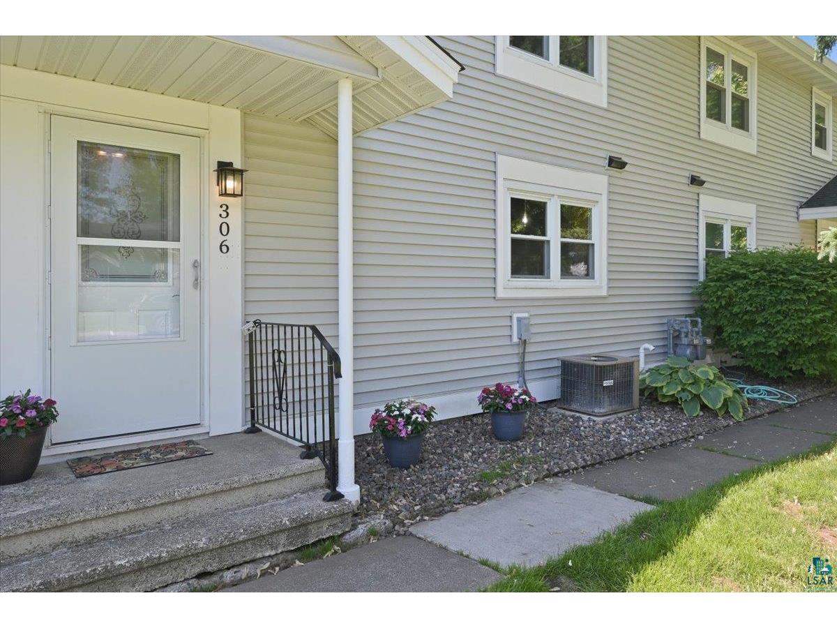 306 Kelly Cr Duluth MN 55811 6126114 image2