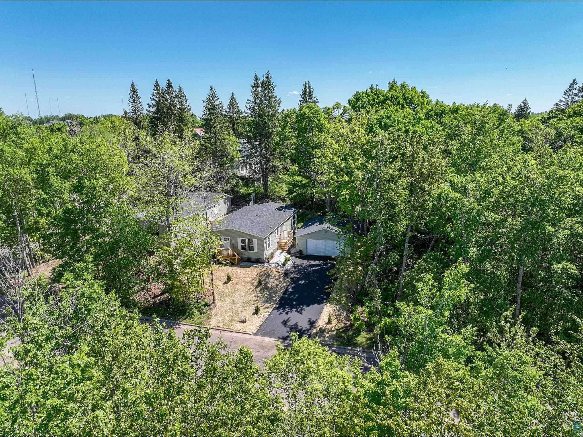306 W Palm St Duluth MN 55811 6125922 image2