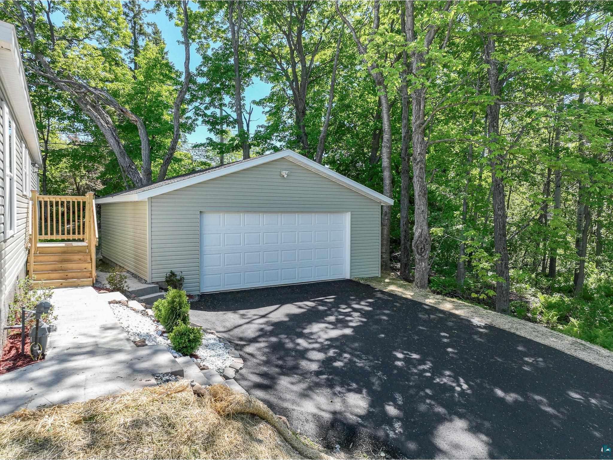 306 W Palm St Duluth MN 55811 6125922 image36