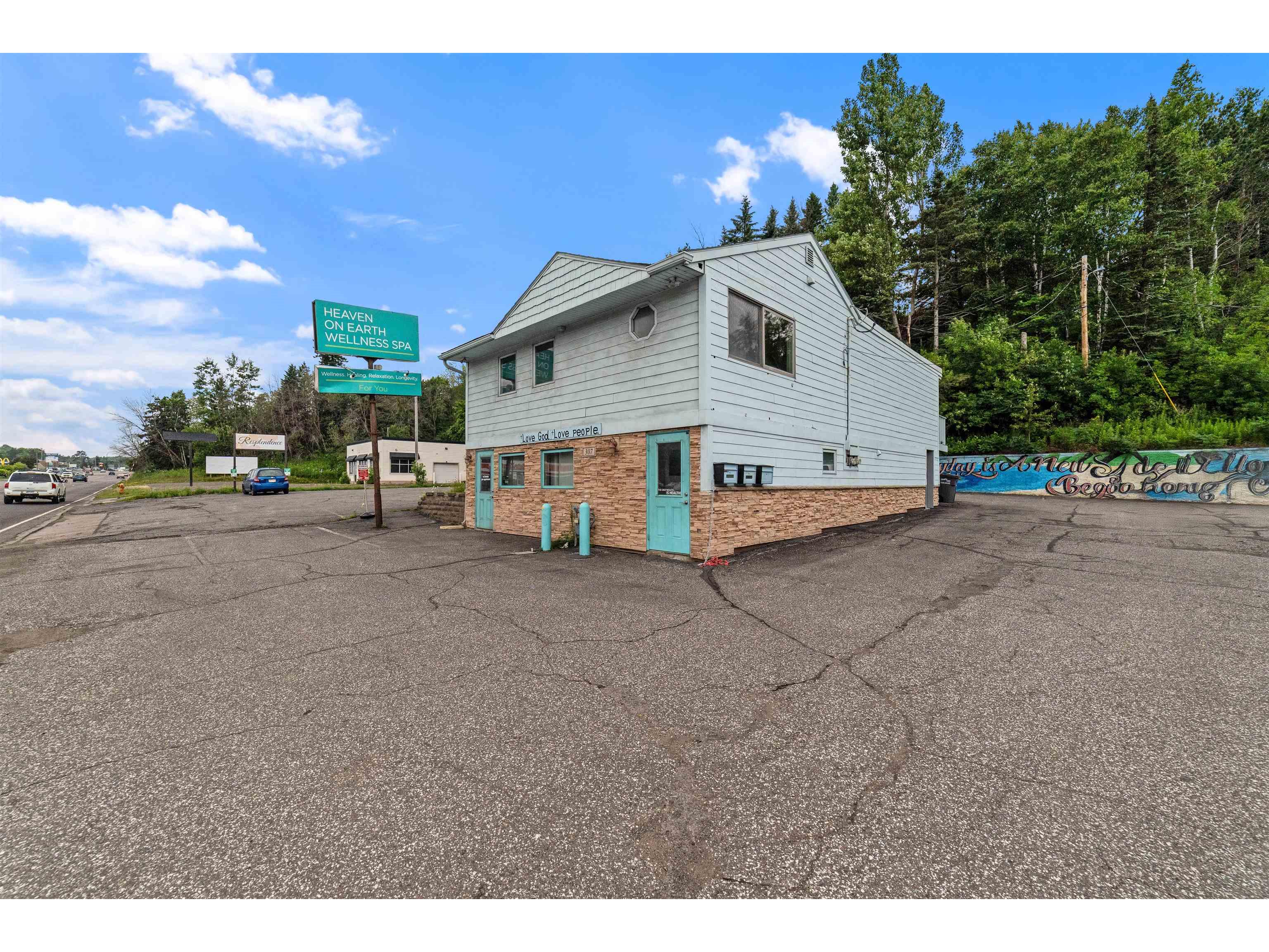 307 E Central Entrance Duluth MN 55811 6121896 image17