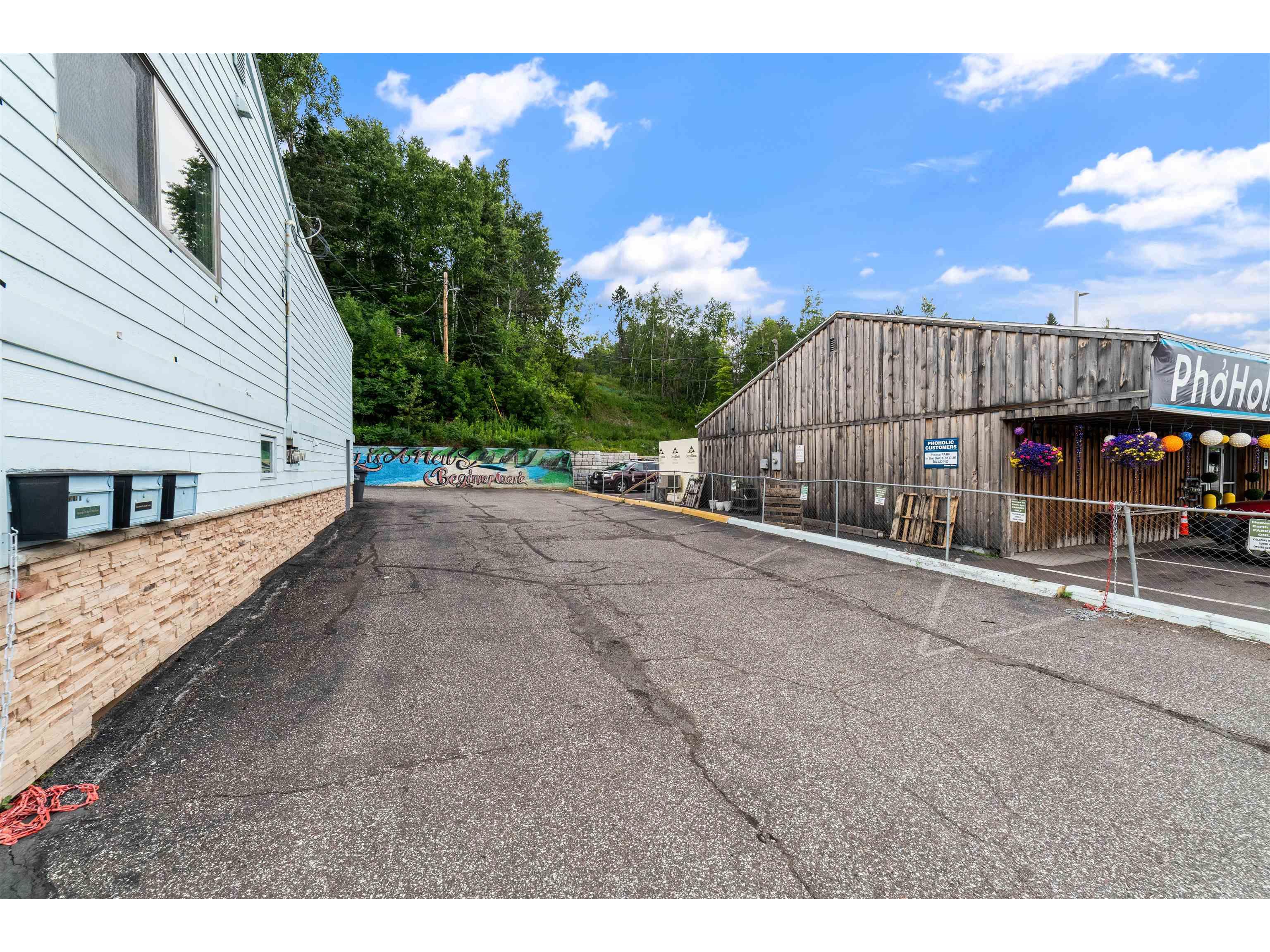 307 E Central Entrance Duluth MN 55811 6121896 image18