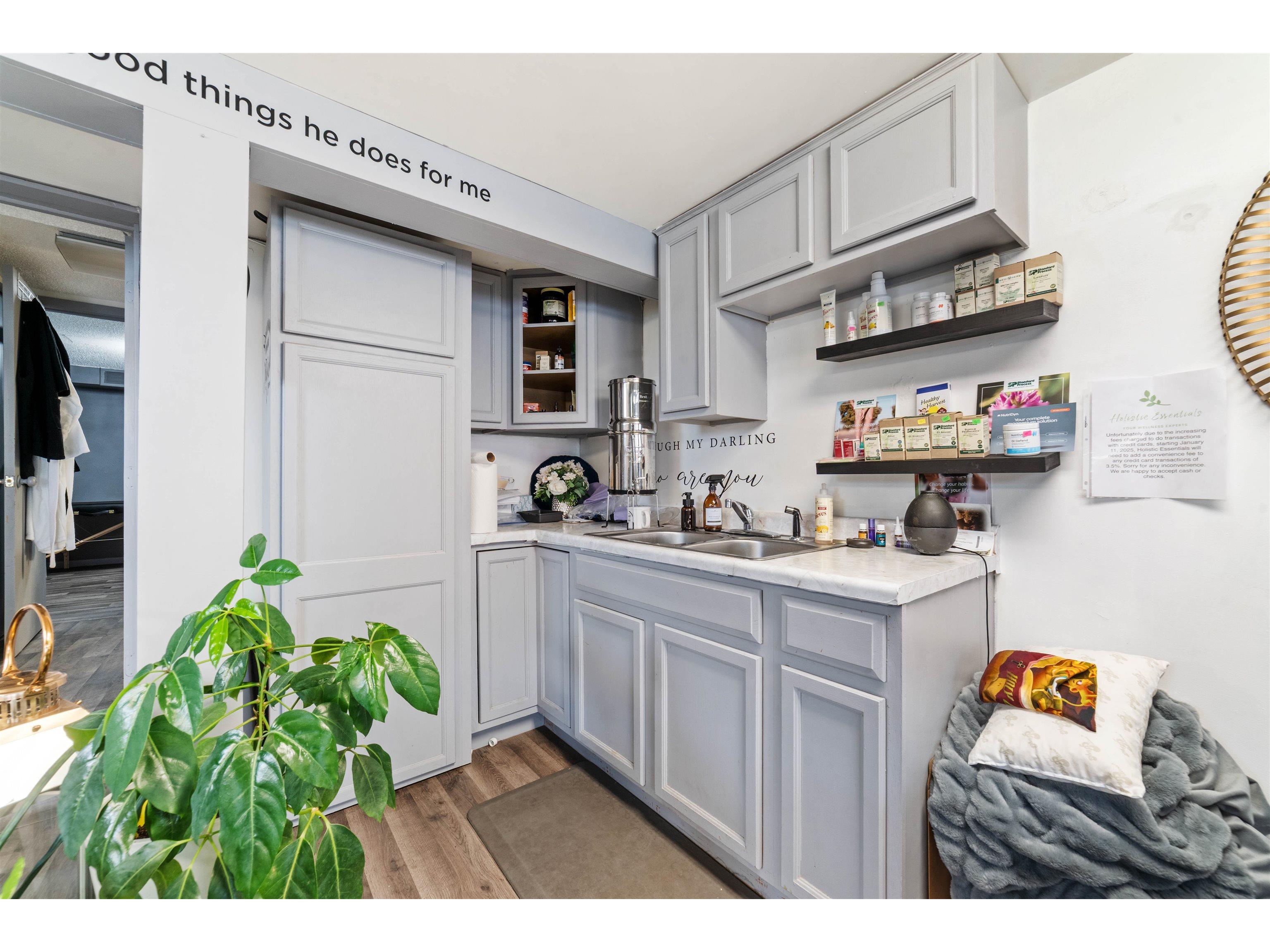 307 E Central Entrance Duluth MN 55811 6121896 image7