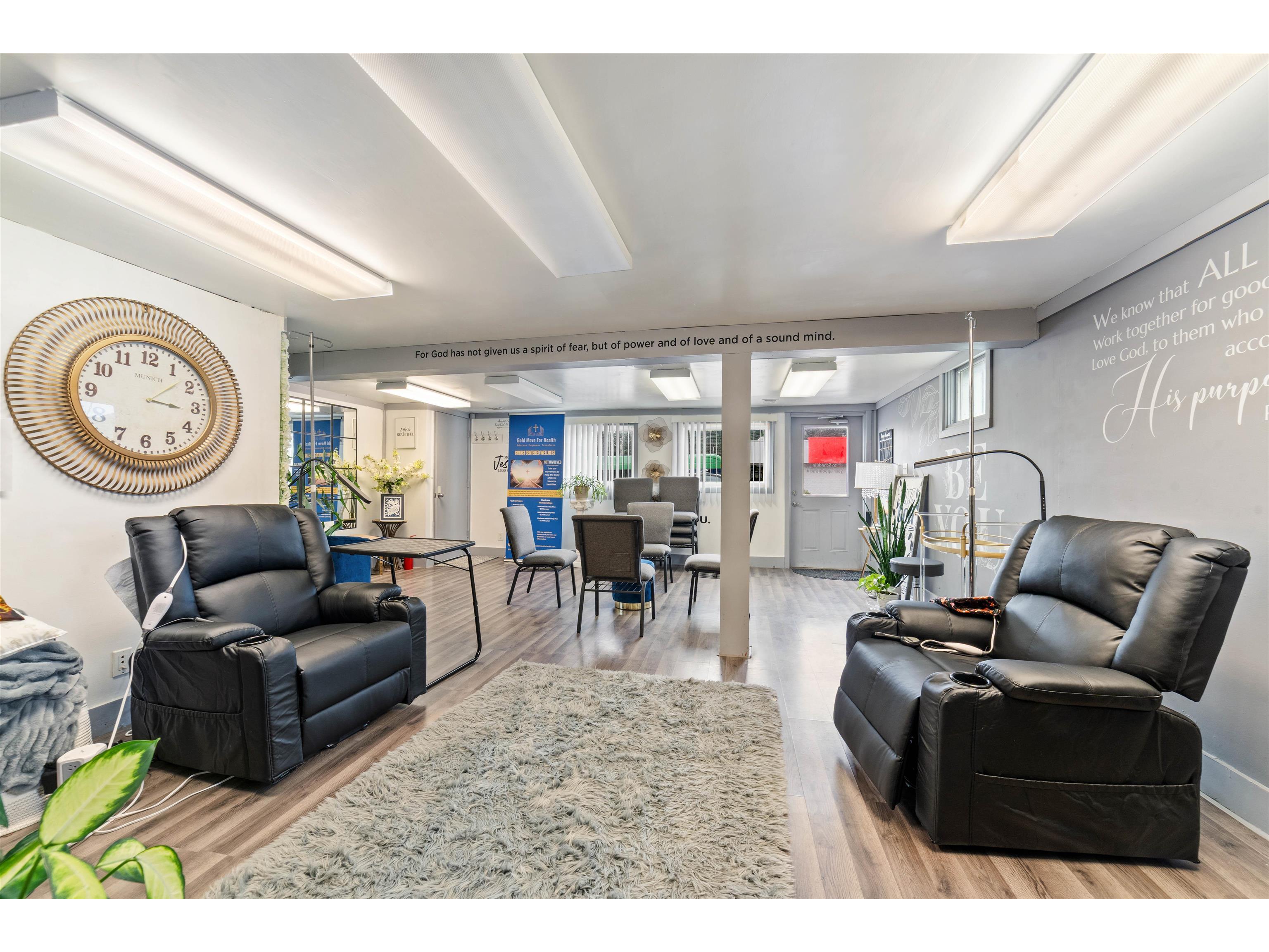 307 E Central Entrance Duluth MN 55811 6121896 image8