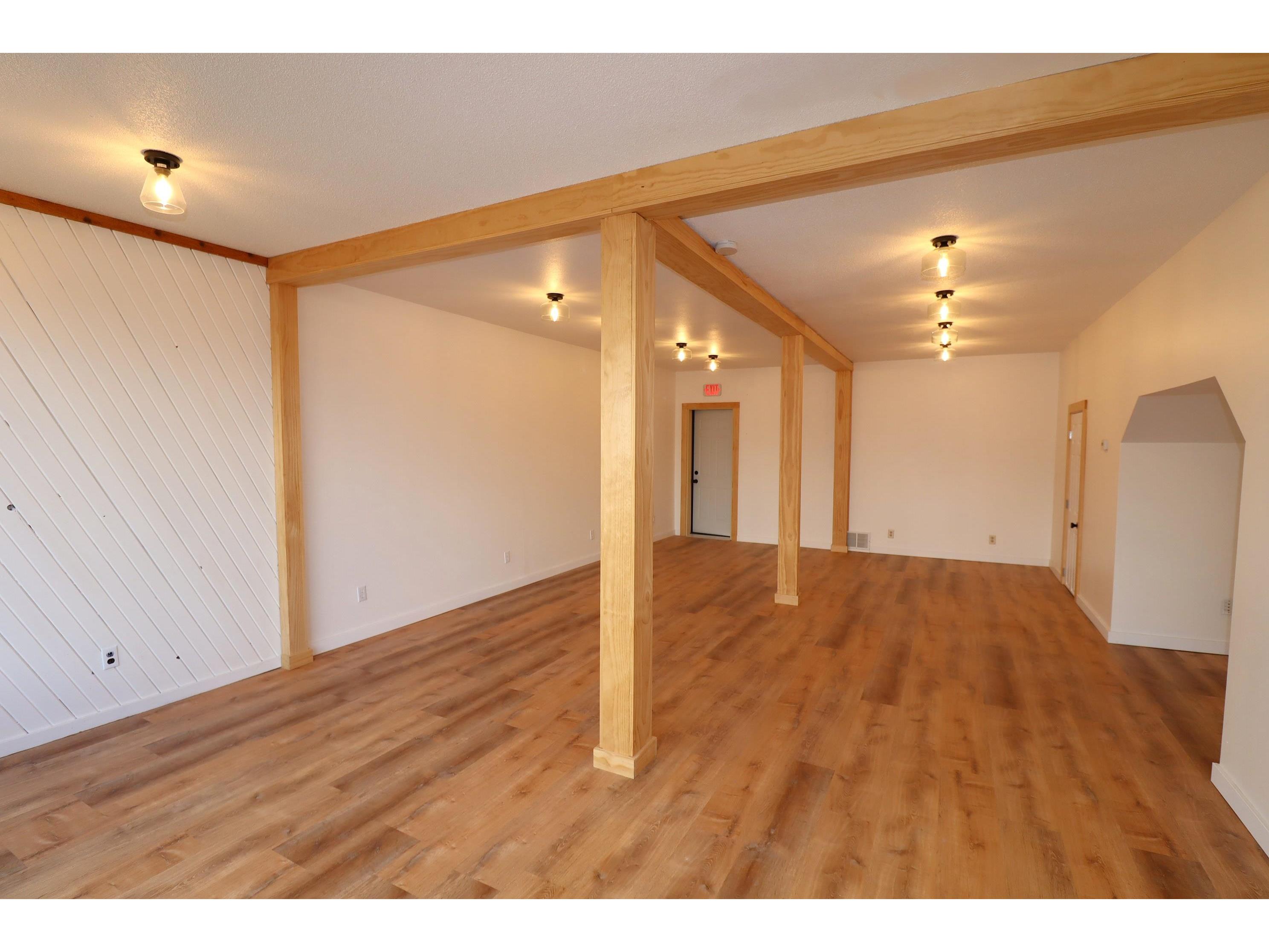 309 Main St E Ashland WI 54806 6116554 image4