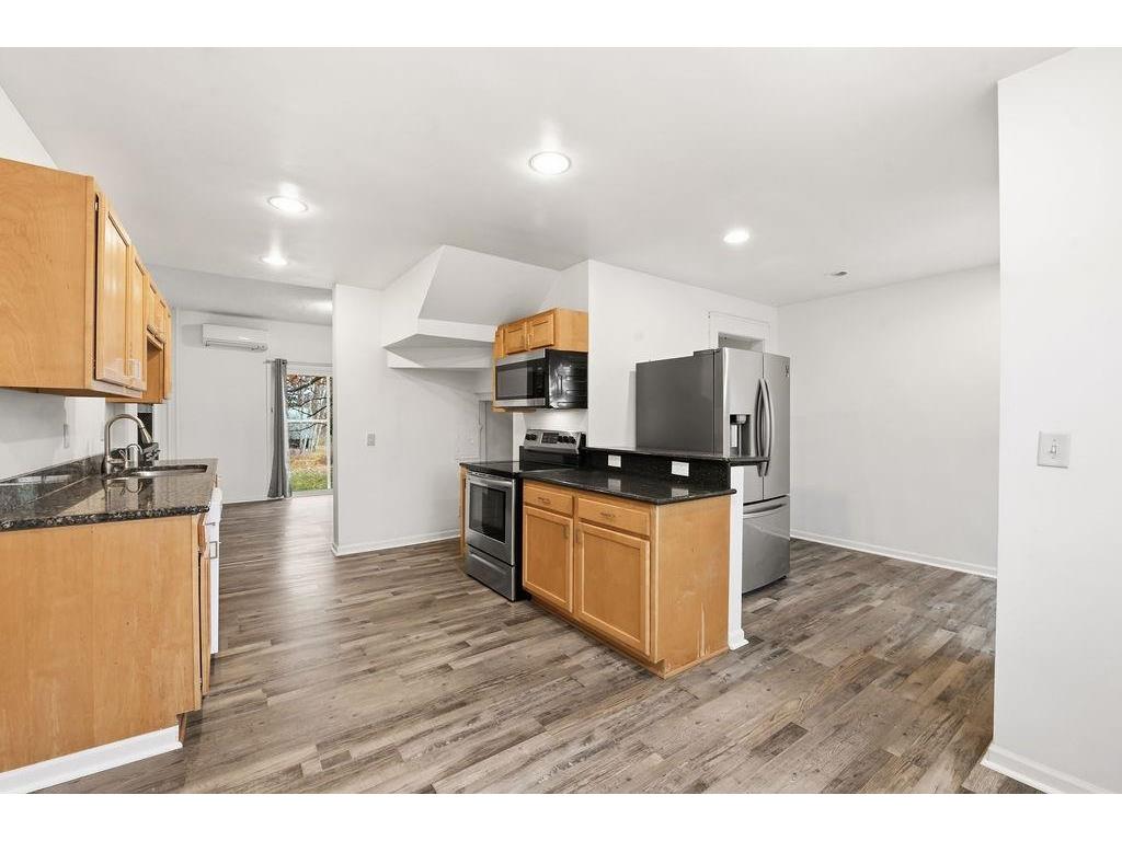 31 E Highway 61 Esko MN 55733 6122859 image5