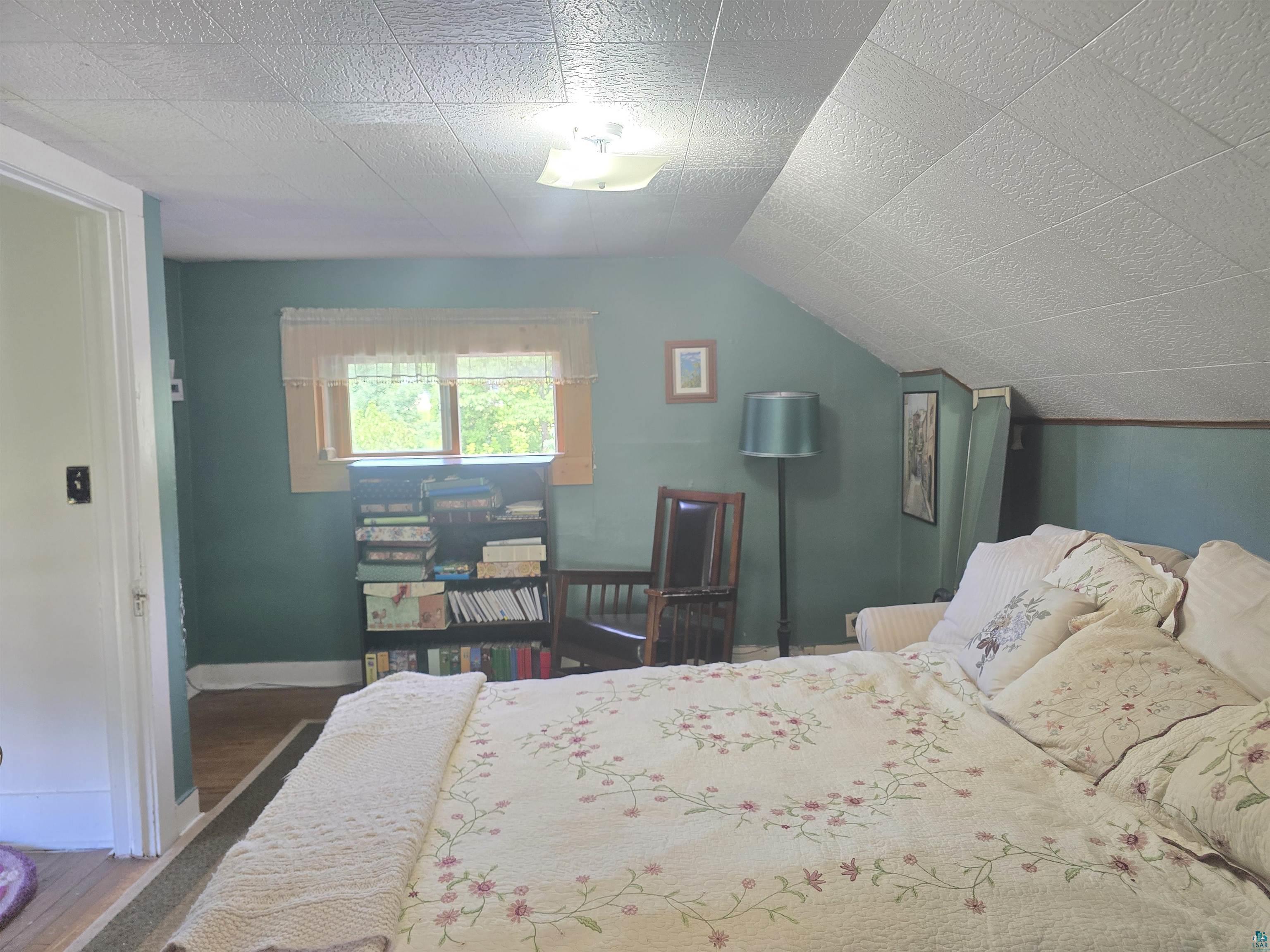 311 E 6th St Washburn WI 54891 6126240 image25