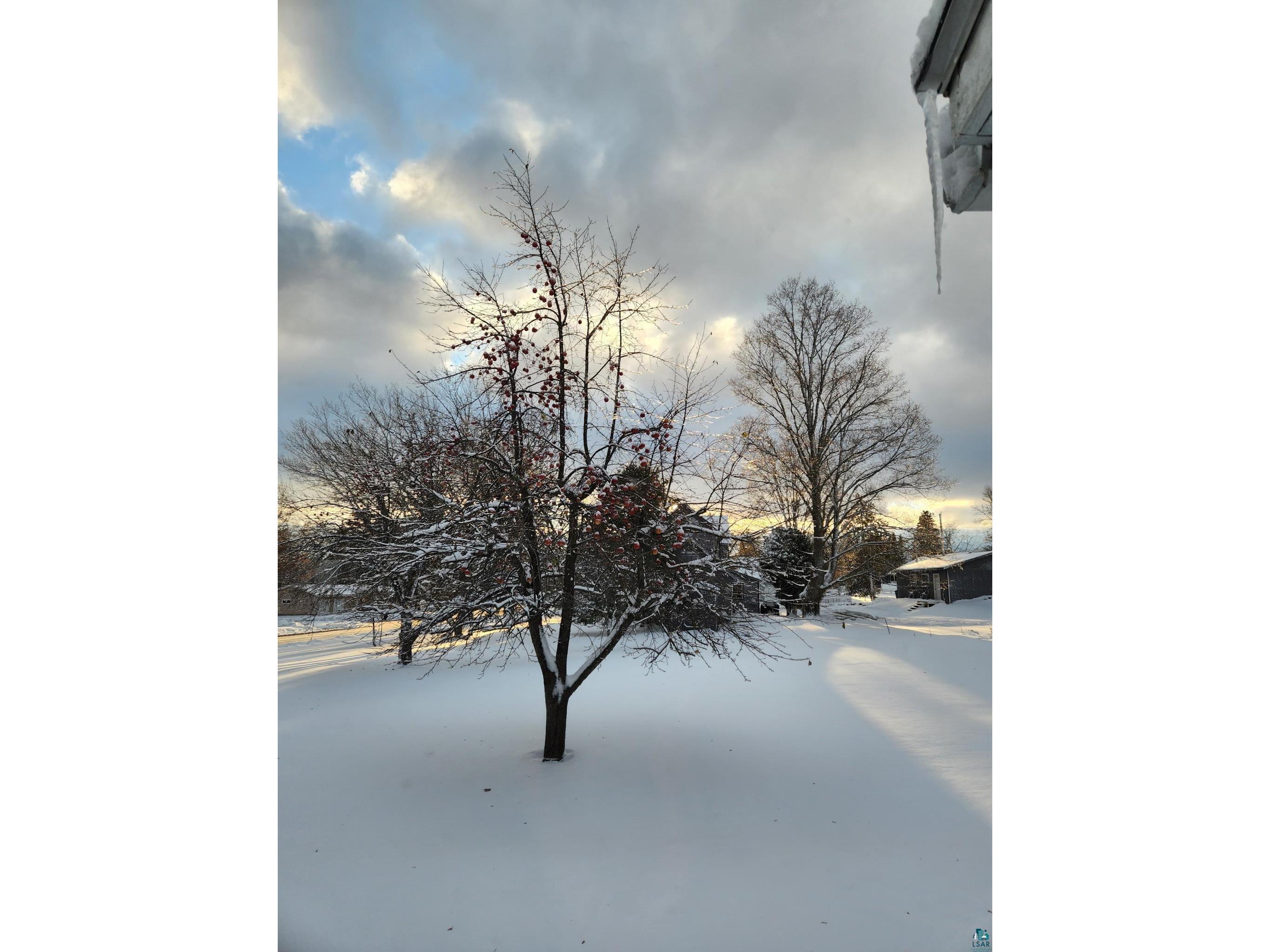 311 E 6th St Washburn WI 54891 6126240 image35