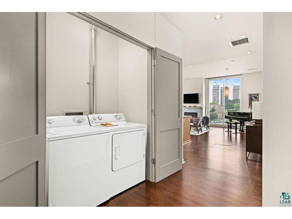 311 E Superior St Duluth MN 55802 6120896 image6