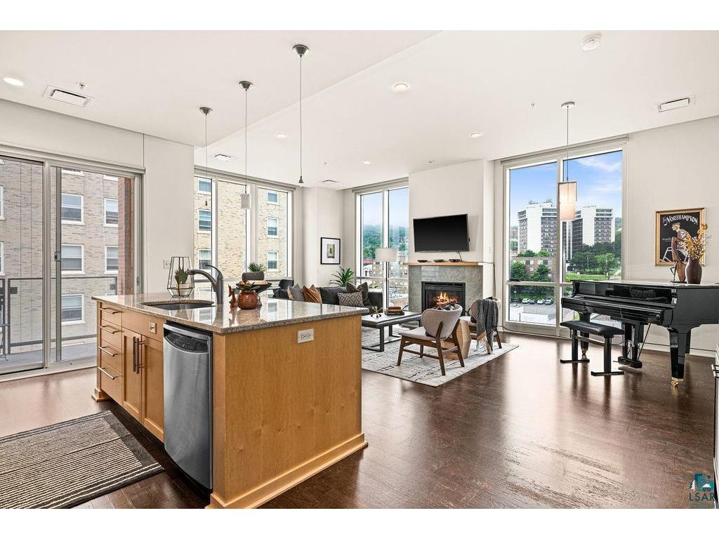 311 E Superior St Duluth MN 55802 6120896 image7