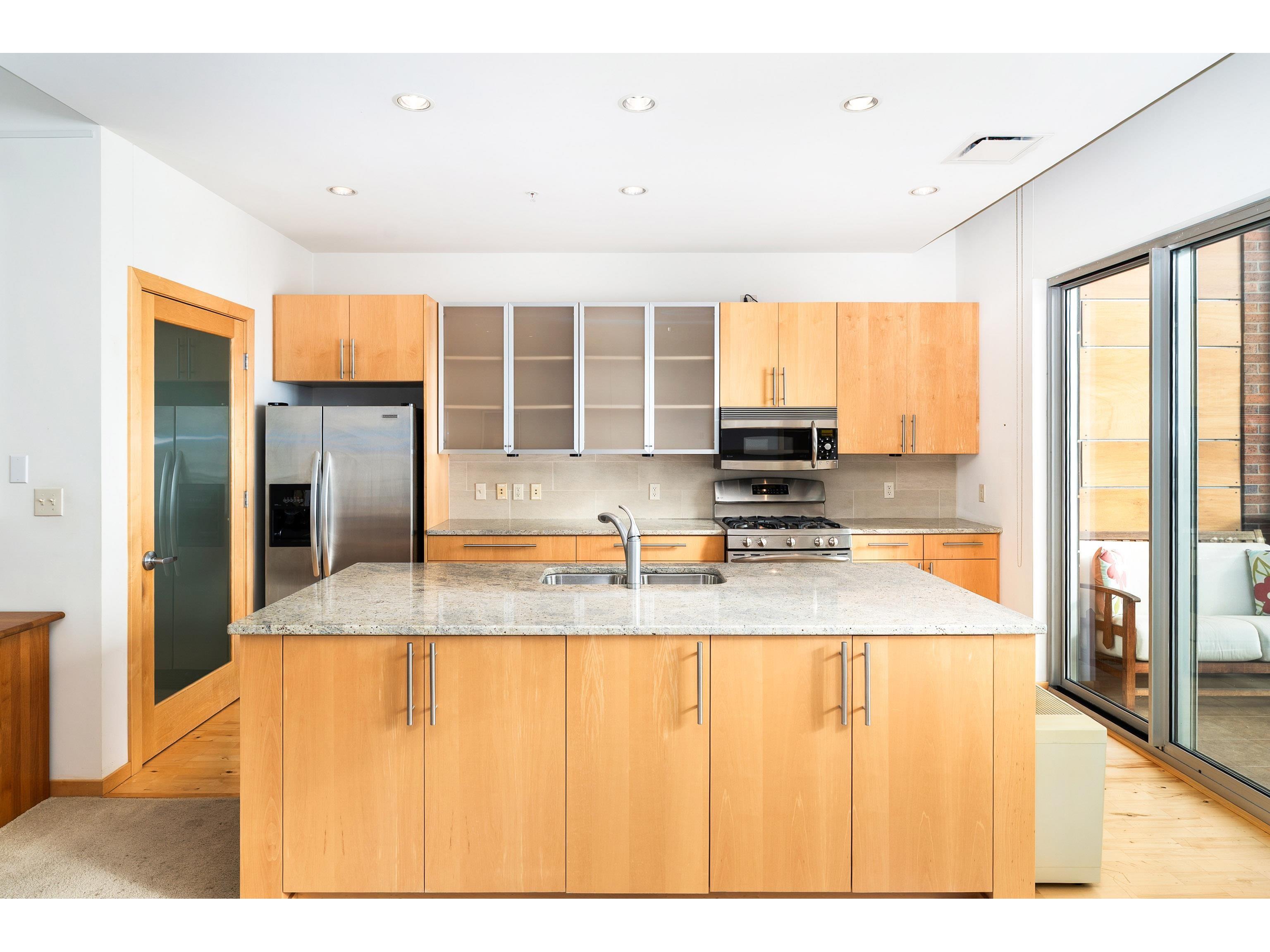 311 E Superior St Duluth MN 55802 6122910 image10