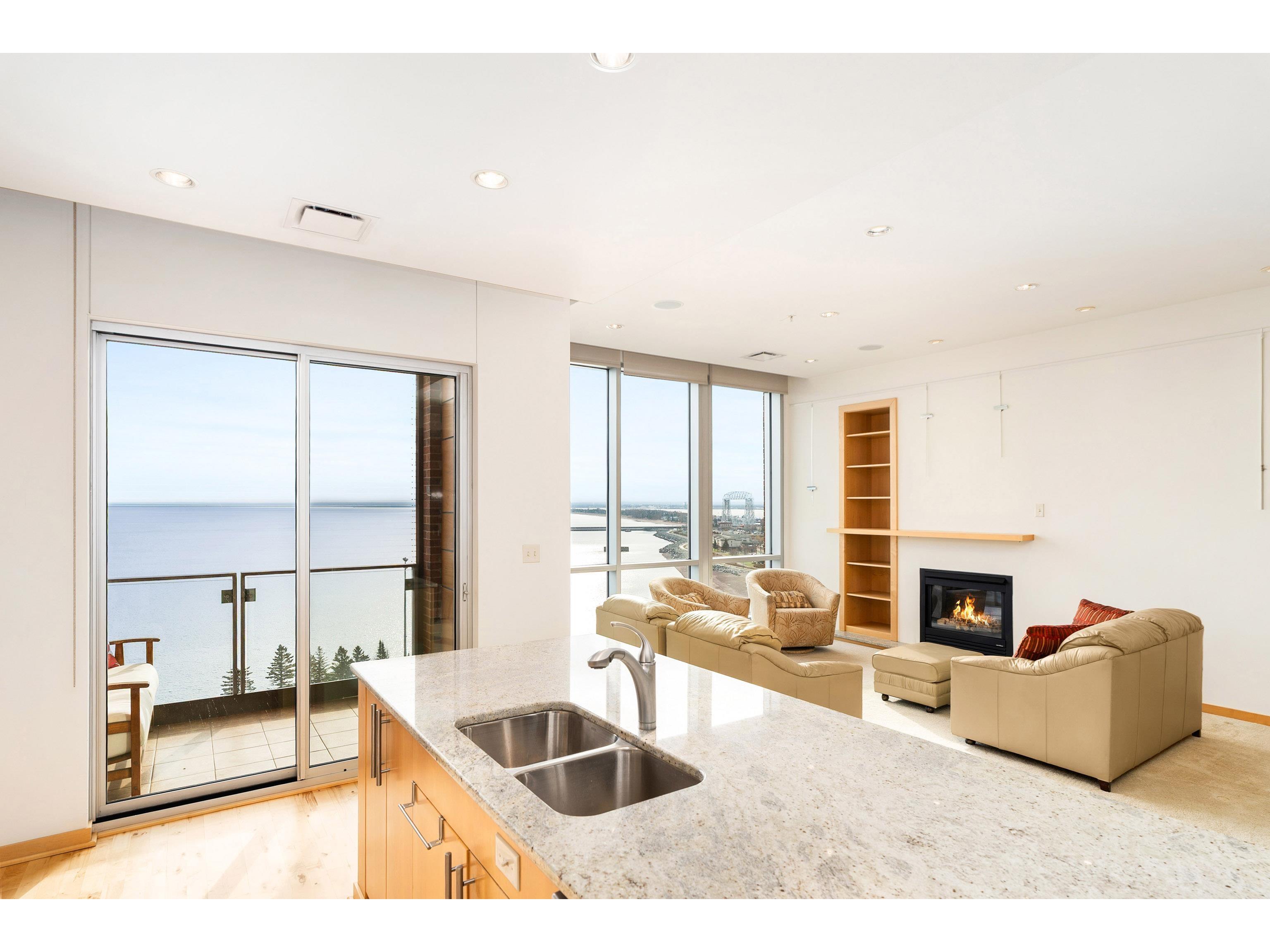 311 E Superior St Duluth MN 55802 6122910 image14