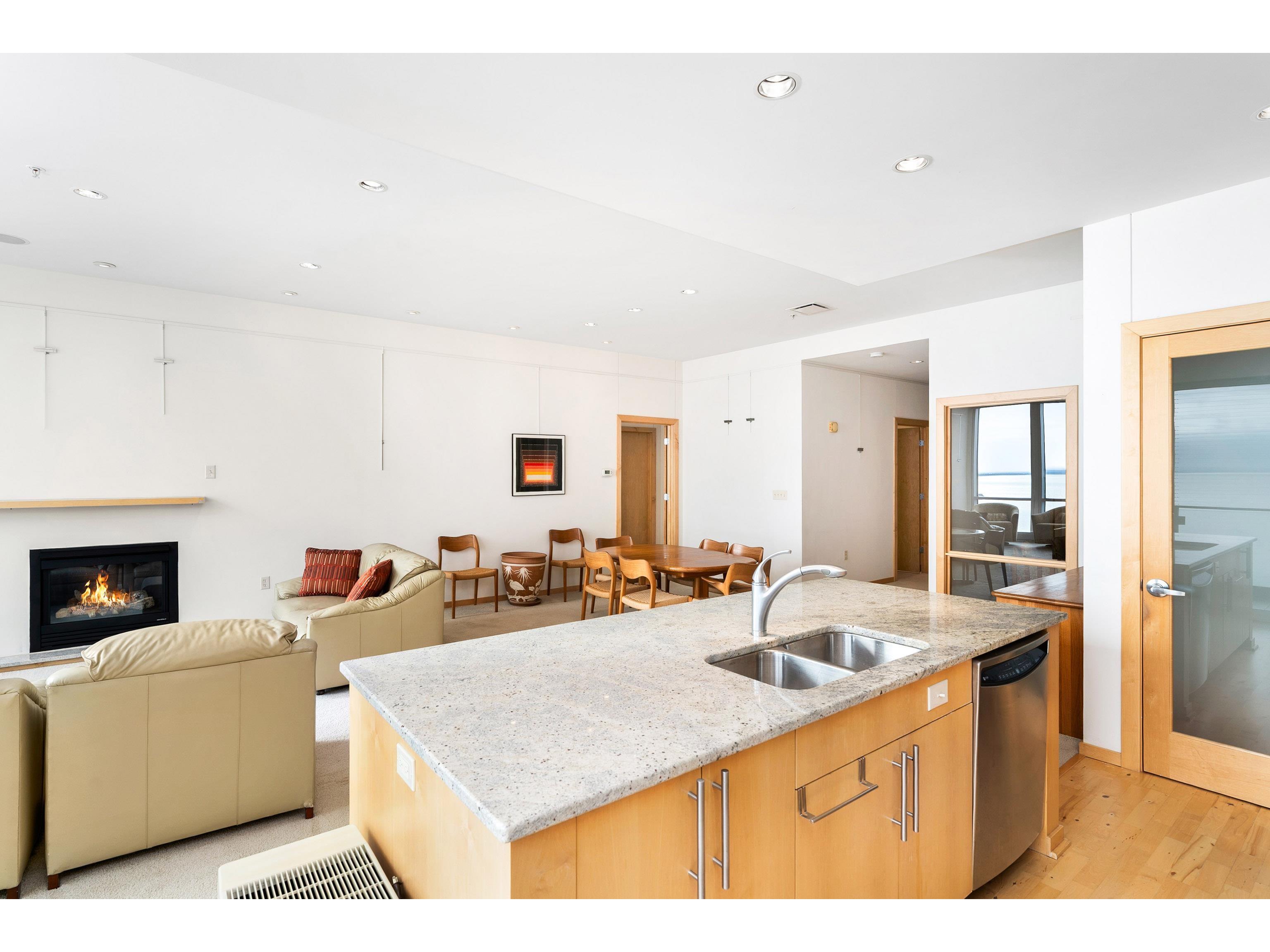 311 E Superior St Duluth MN 55802 6122910 image15