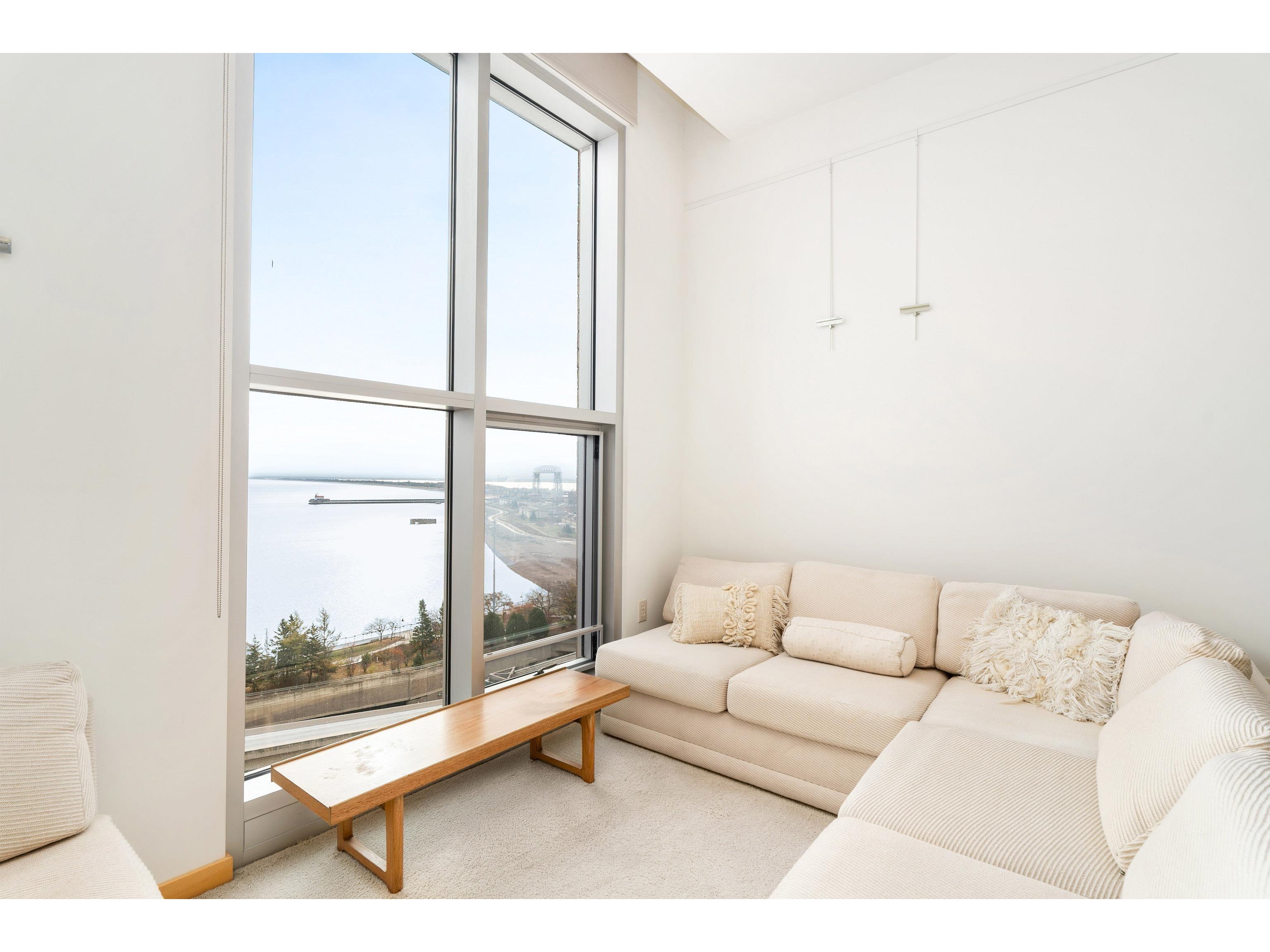 311 E Superior St Duluth MN 55802 6122910 image23