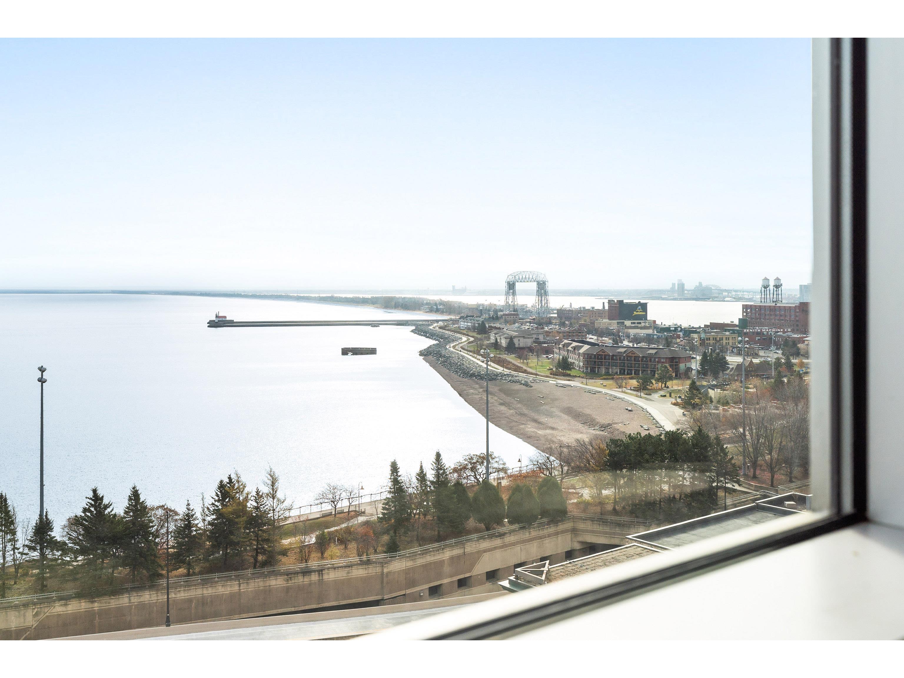 311 E Superior St Duluth MN 55802 6122910 image39