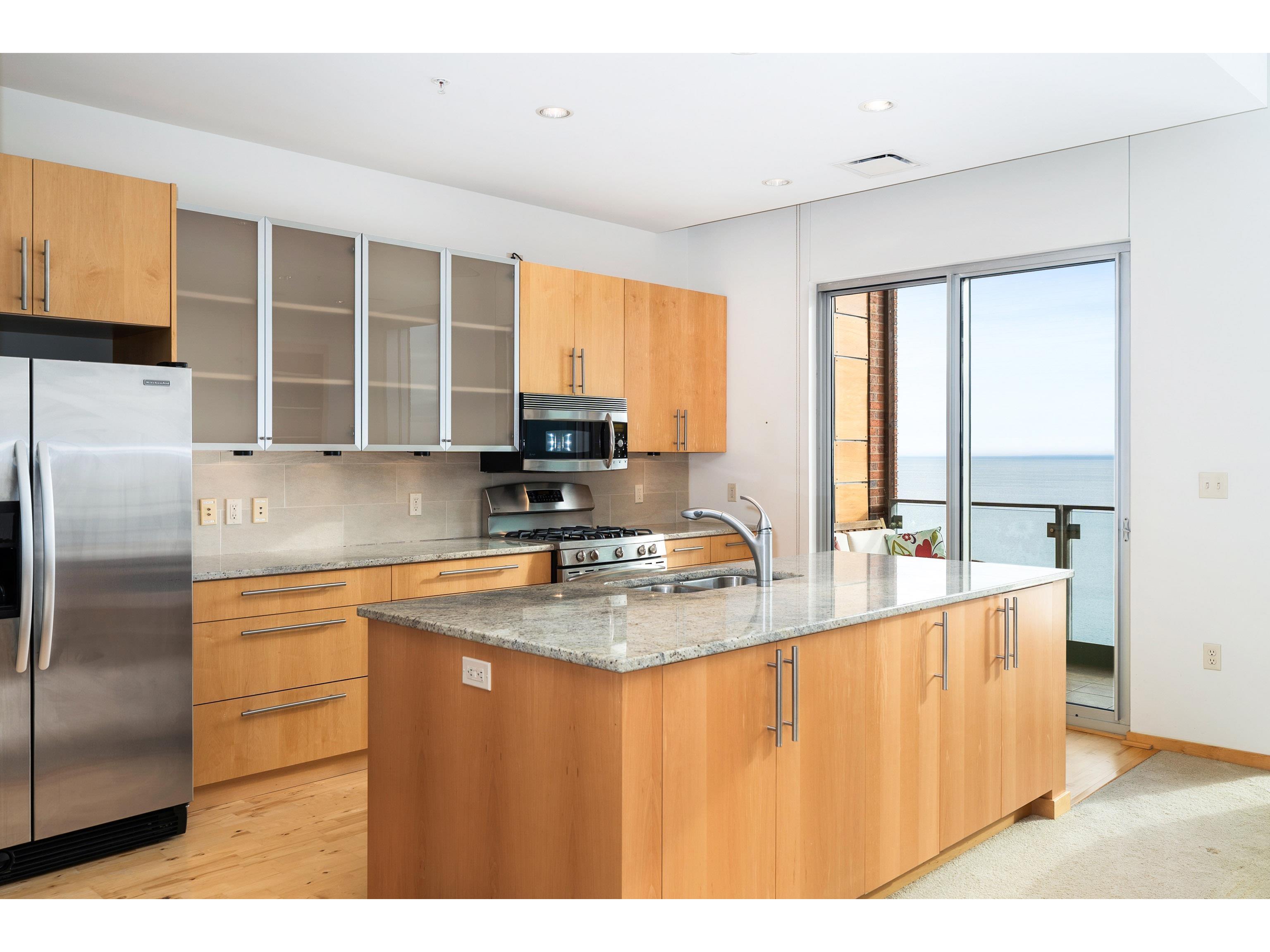 311 E Superior St Duluth MN 55802 6122910 image9