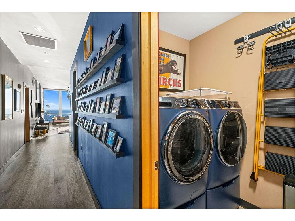 311 E Superior St Duluth MN 55802 6122960 image16