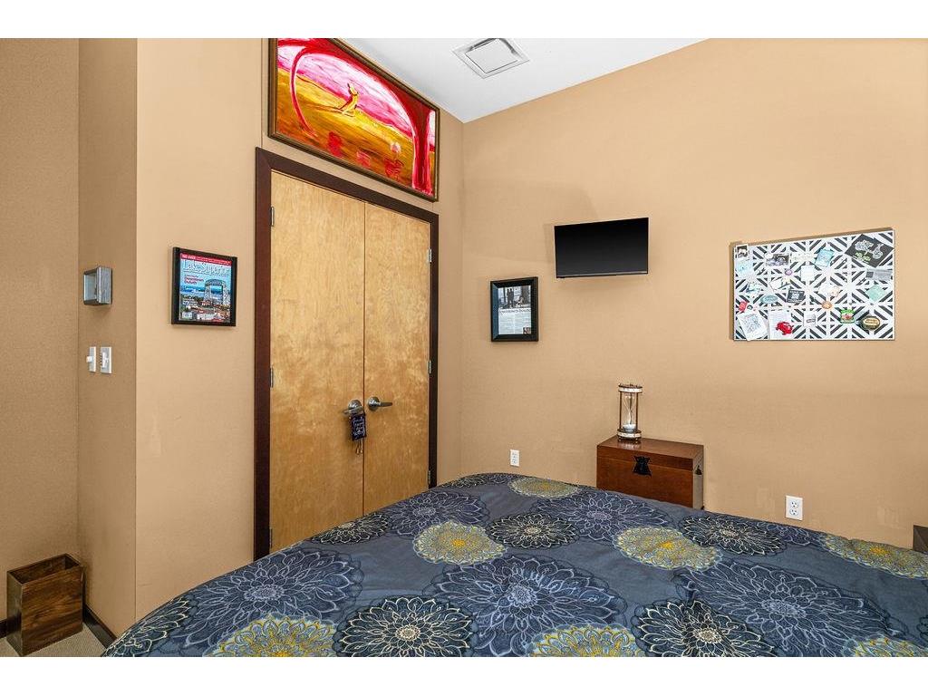 311 E Superior St Duluth MN 55802 6122960 image20