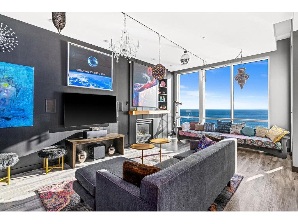 311 E Superior St Duluth MN 55802 6122960 image39