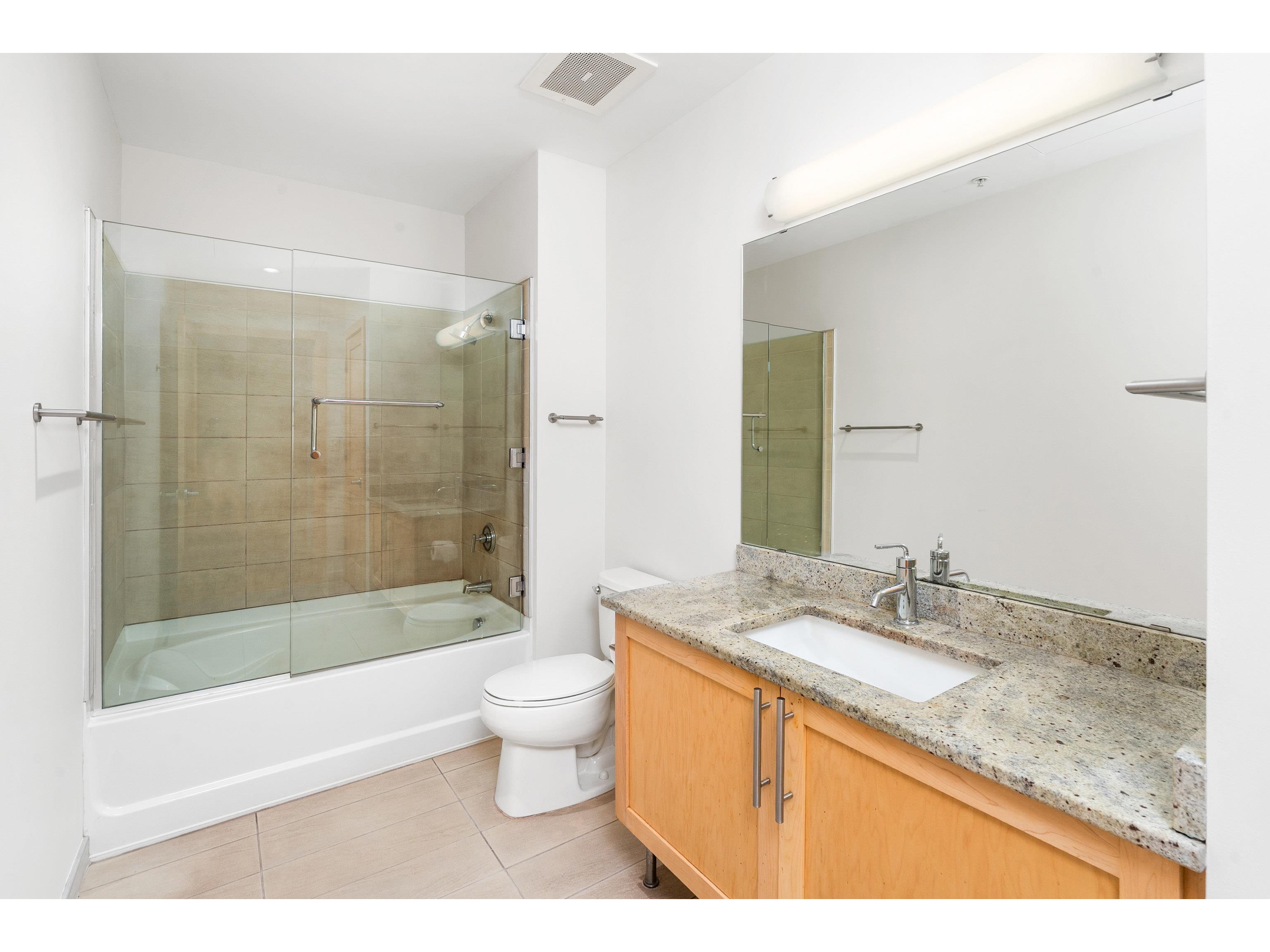 311 E Superior St Duluth MN 55802 6123418 image35