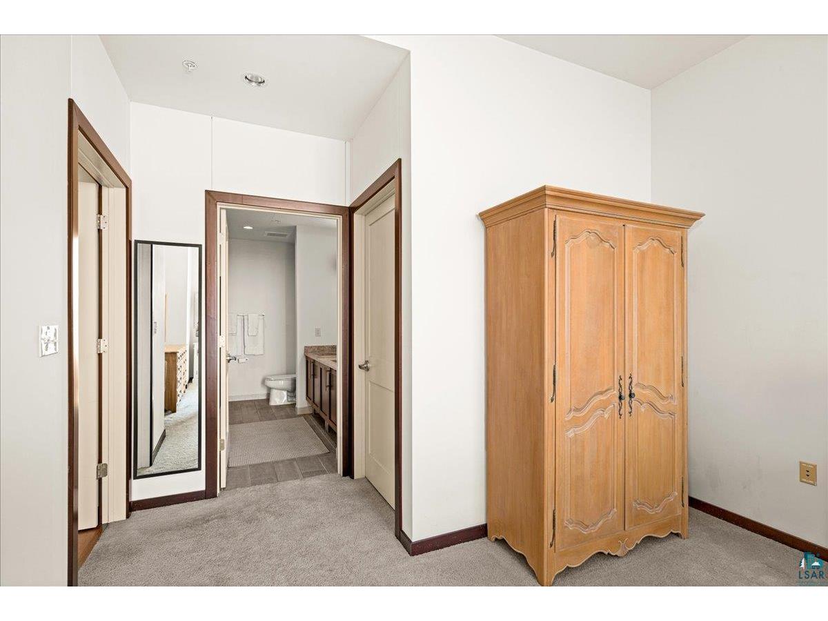 311 E Superior St Duluth MN 55802 6126547 image14