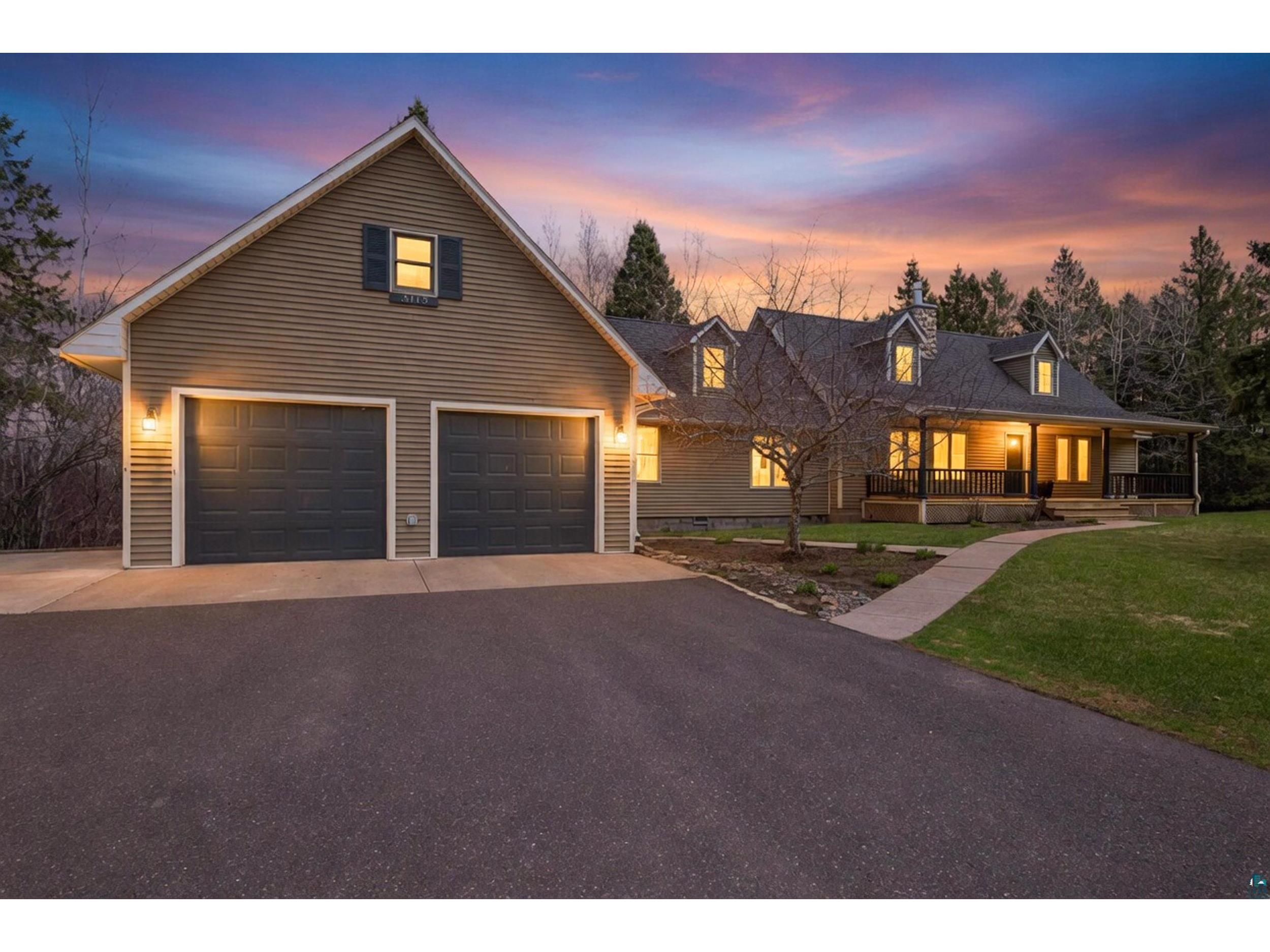3113 Golf Course Rd Ashland WI 54806 6124938 image1