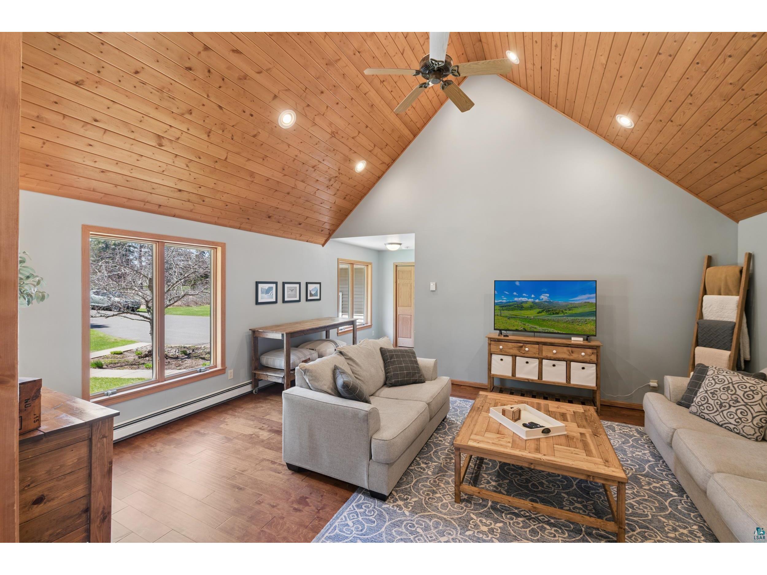 3113 Golf Course Rd Ashland WI 54806 6124938 image15