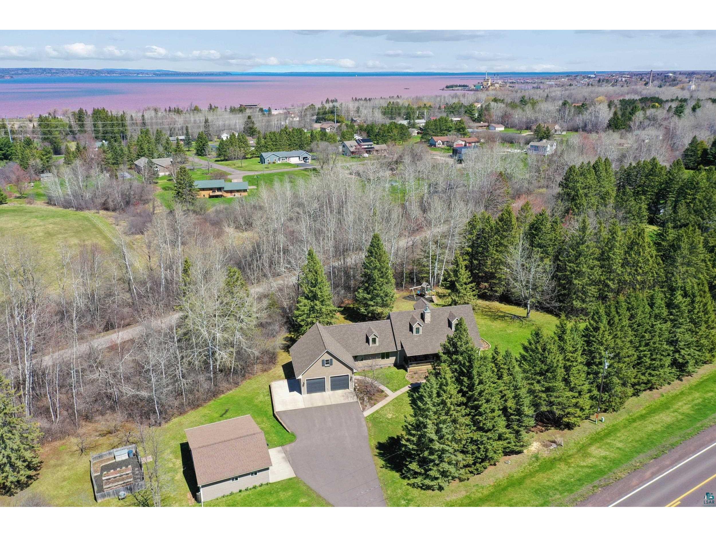 3113 Golf Course Rd Ashland WI 54806 6124938 image39
