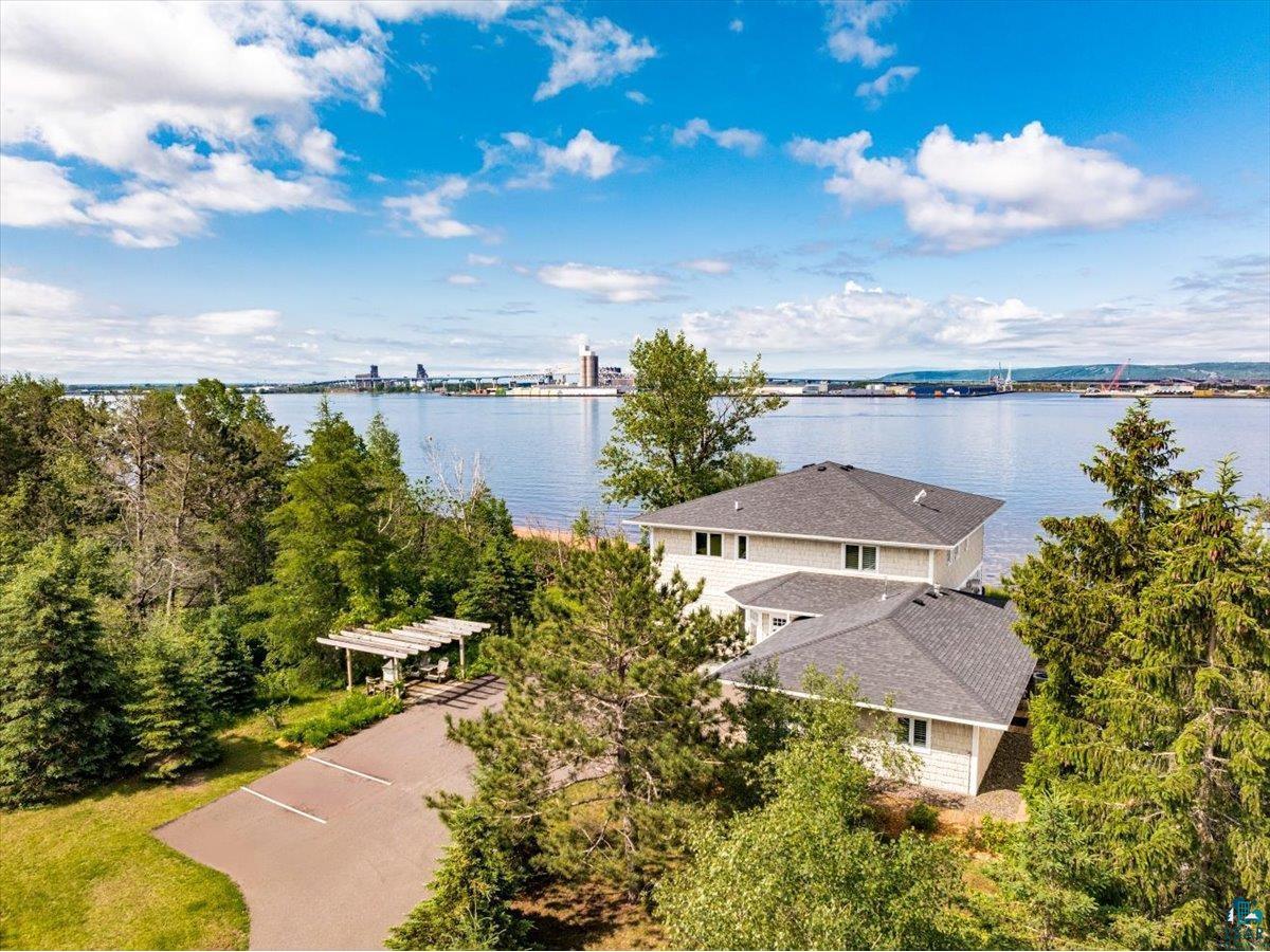 312 Harbor Point Cr Duluth MN 55802 - Lake Superior Bay 6124329 image1
