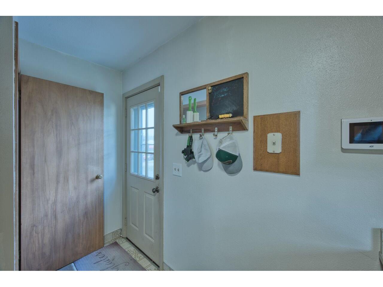 312 S 2nd St W Aurora MN 55705 6123657 image18