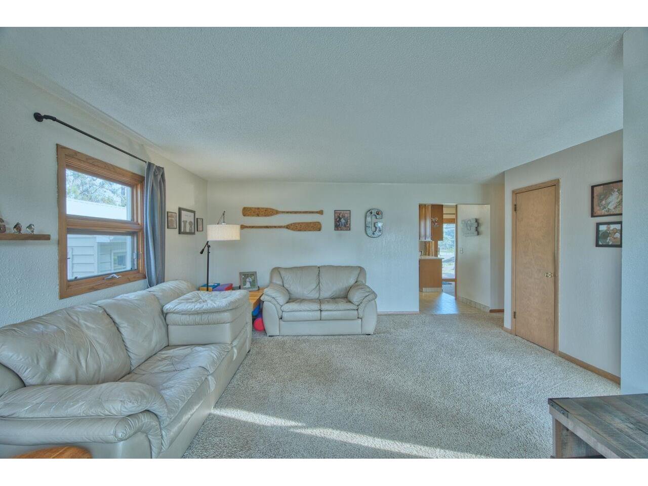 312 S 2nd St W Aurora MN 55705 6123657 image4