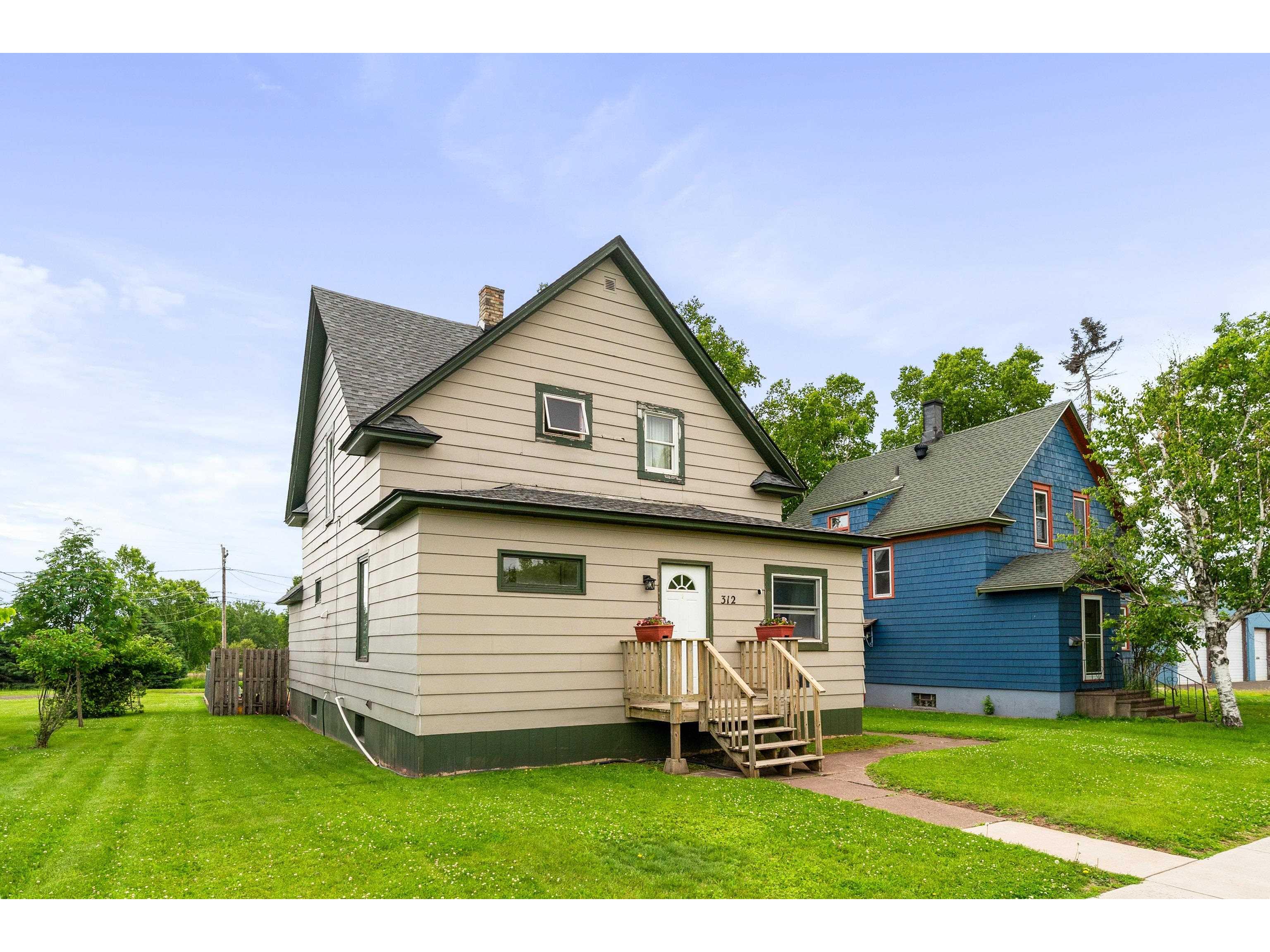 312 South Ave Two Harbors MN 55616 6120639 image1