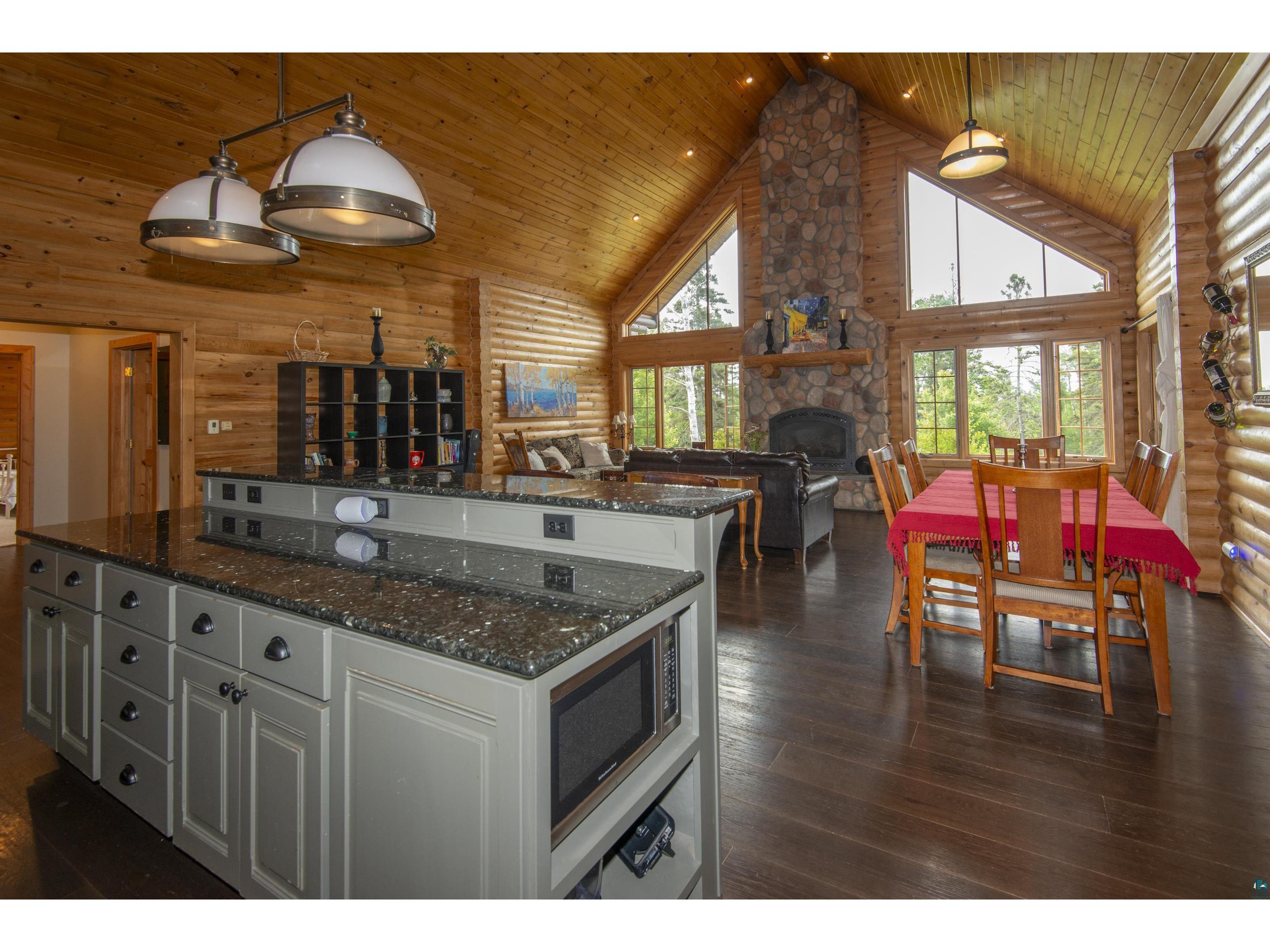 313 Birch Dr Grand Marais MN 55604 6126537 image34