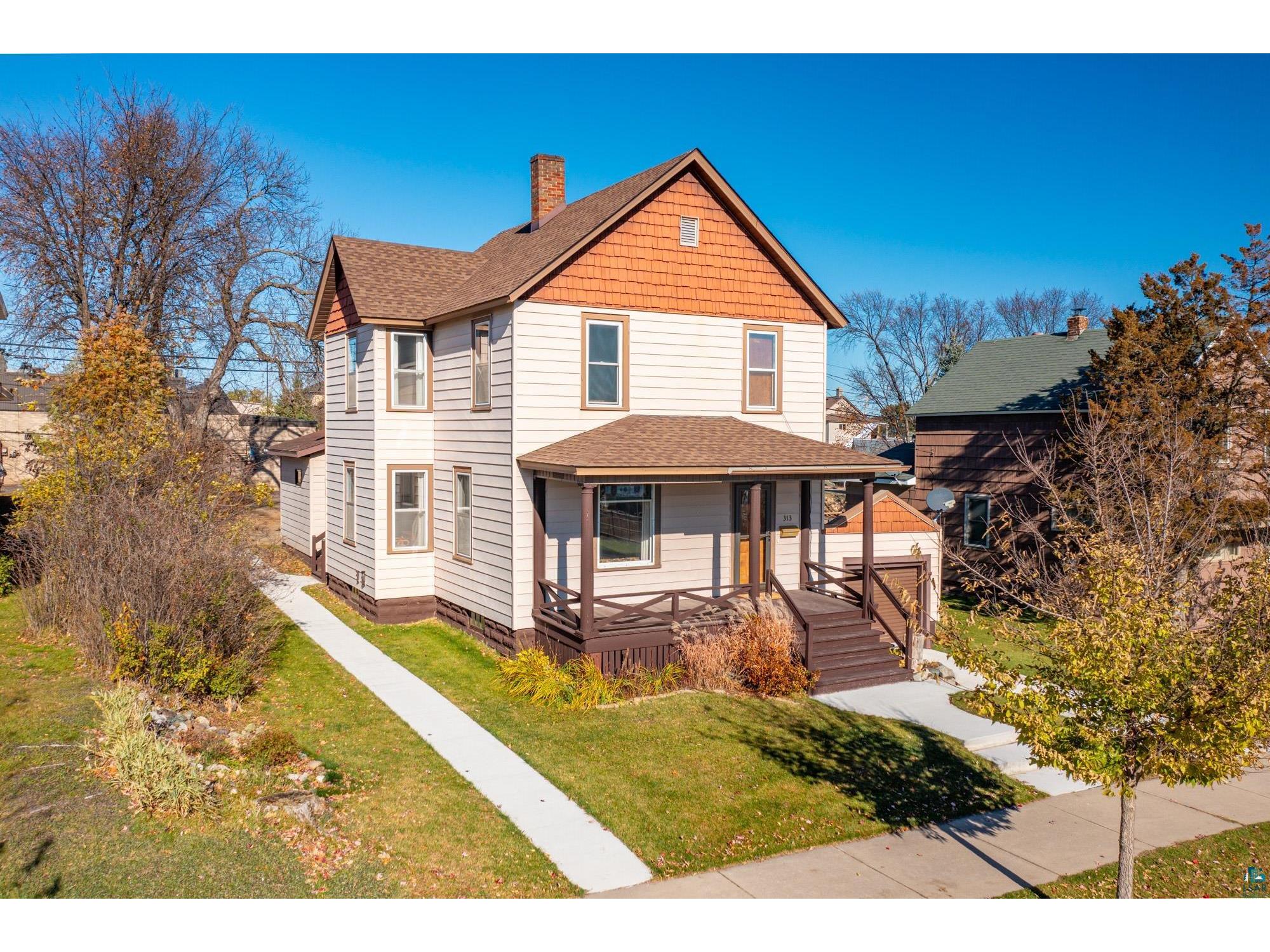 313 E Chapman St Ely MN 55731 6122711 image1