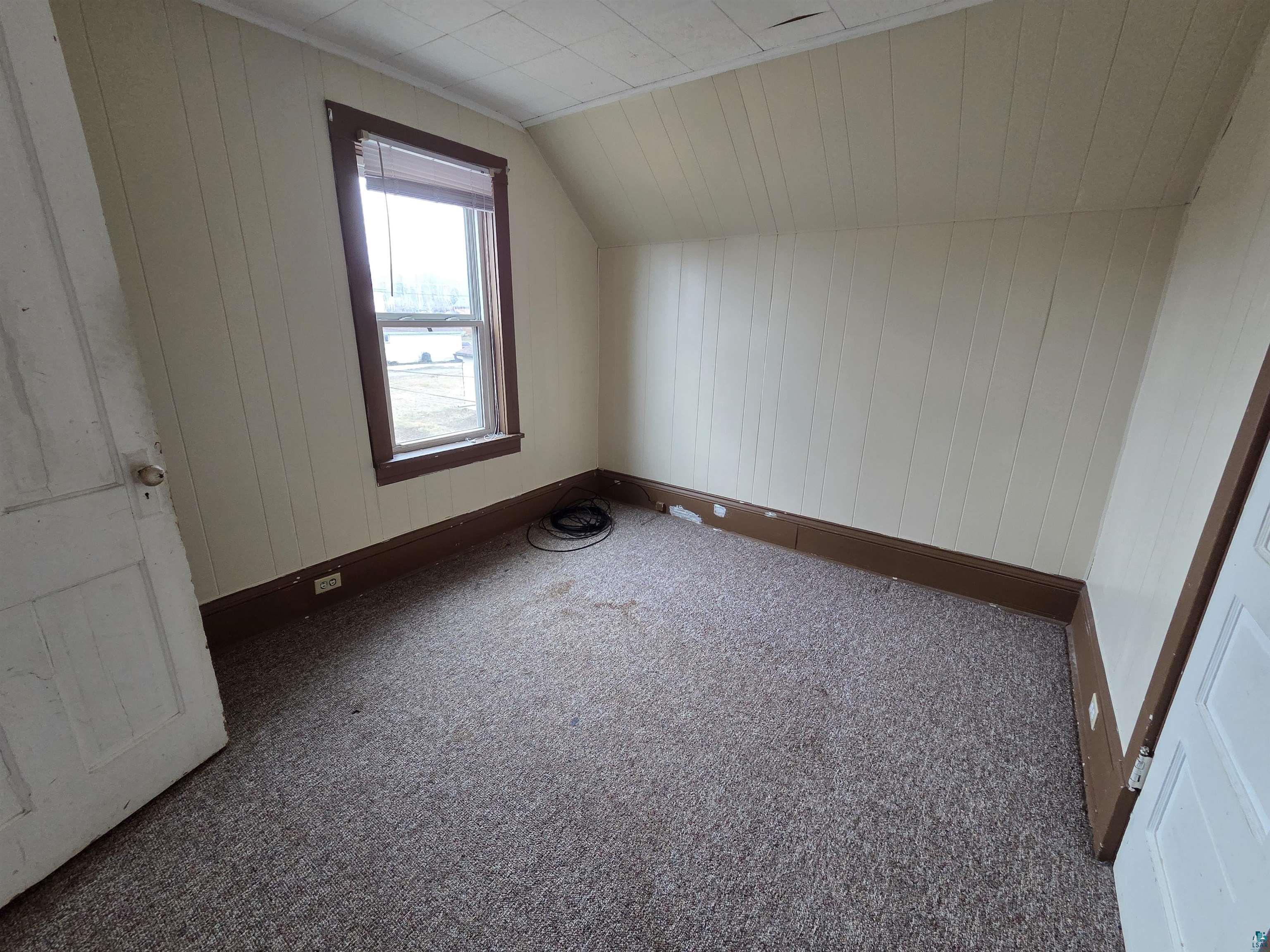 313 W Minnesota Ave Gilbert MN 55741 6124592 image16