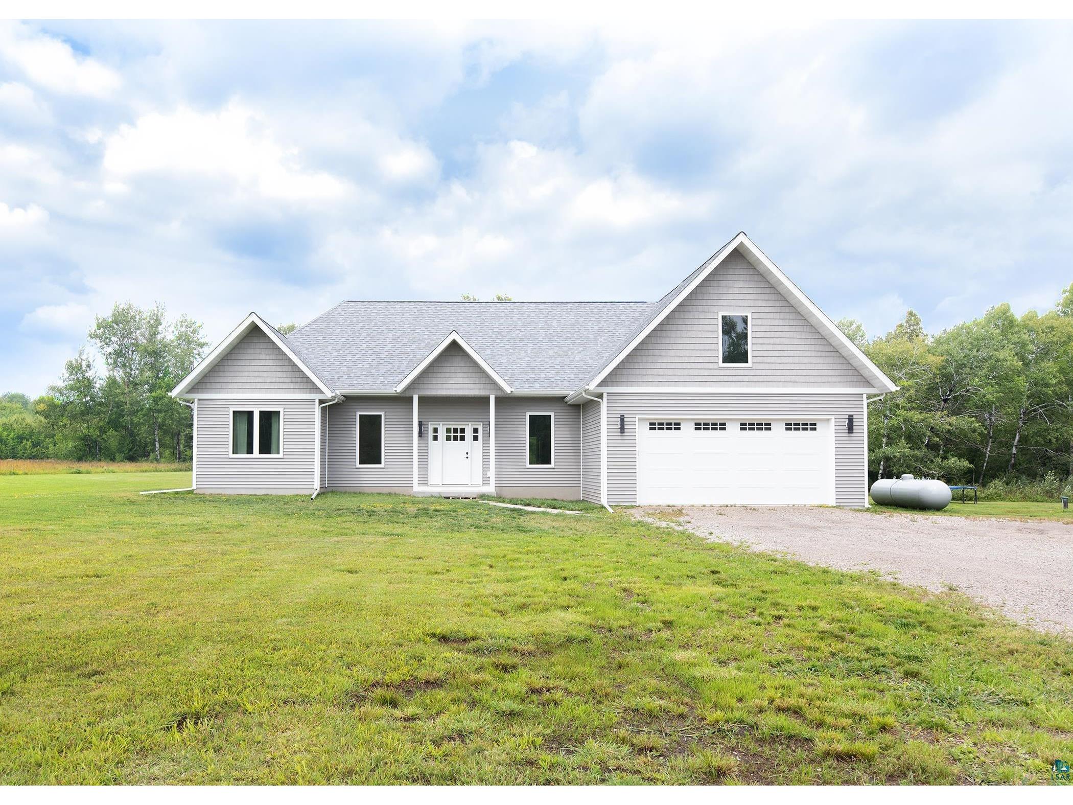 3139 W Tischer Rd, Duluth, MN, 55803 MLS 6109759 Edina Realty