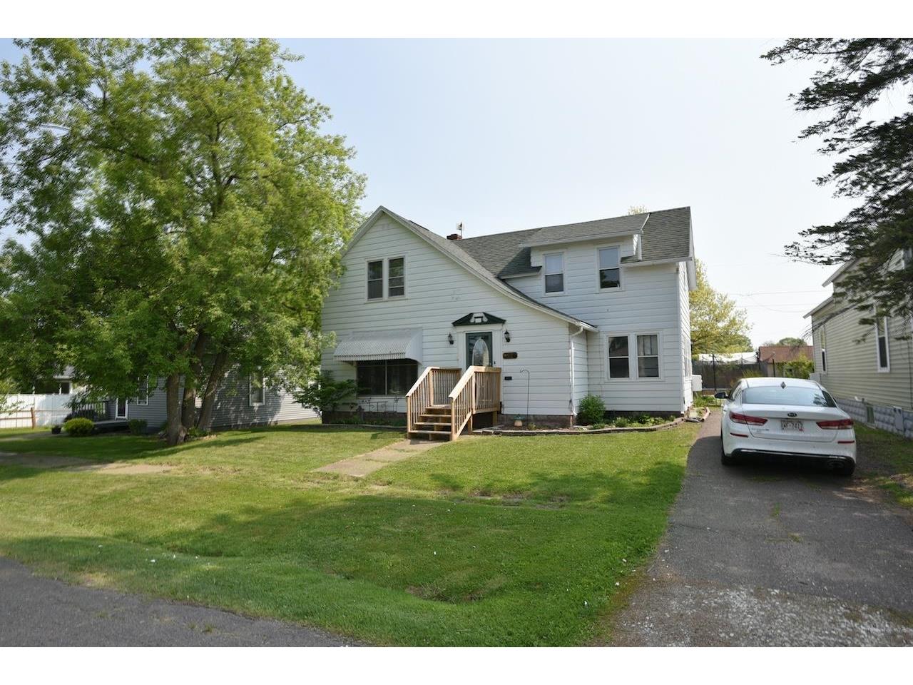 314 12th Ave E Ashland WI 54806 6119746 image1