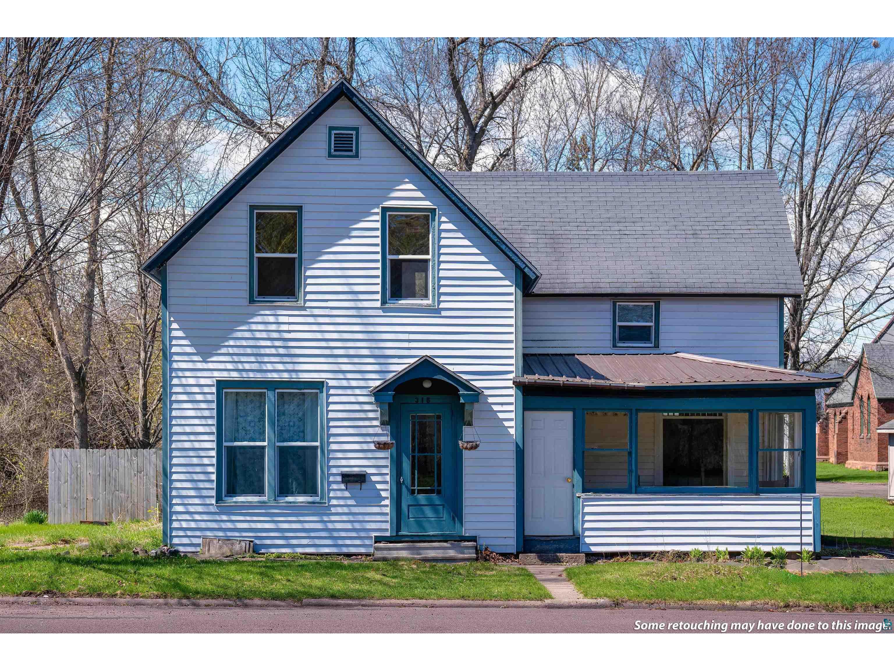 315 6th Ave W Ashland WI 54806 6125261 image1
