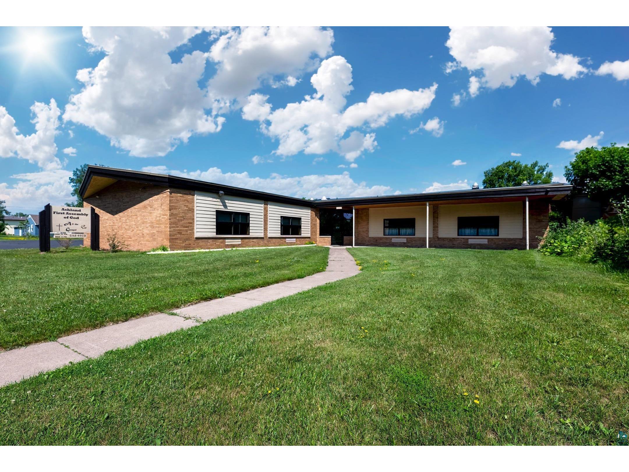 315 W 10th St Ashland WI 54806 6120528 image1