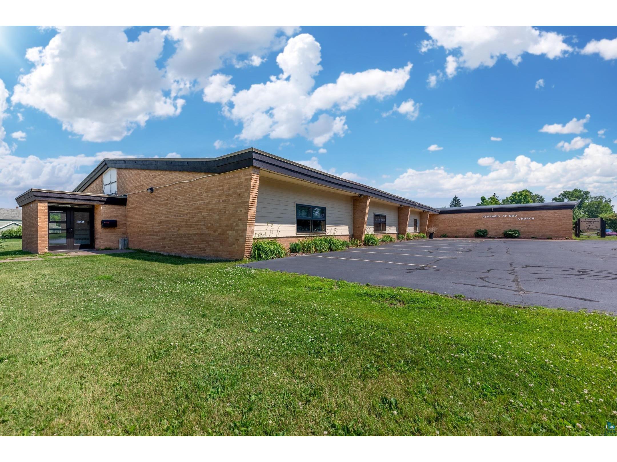 315 W 10th St Ashland WI 54806 6120528 image2