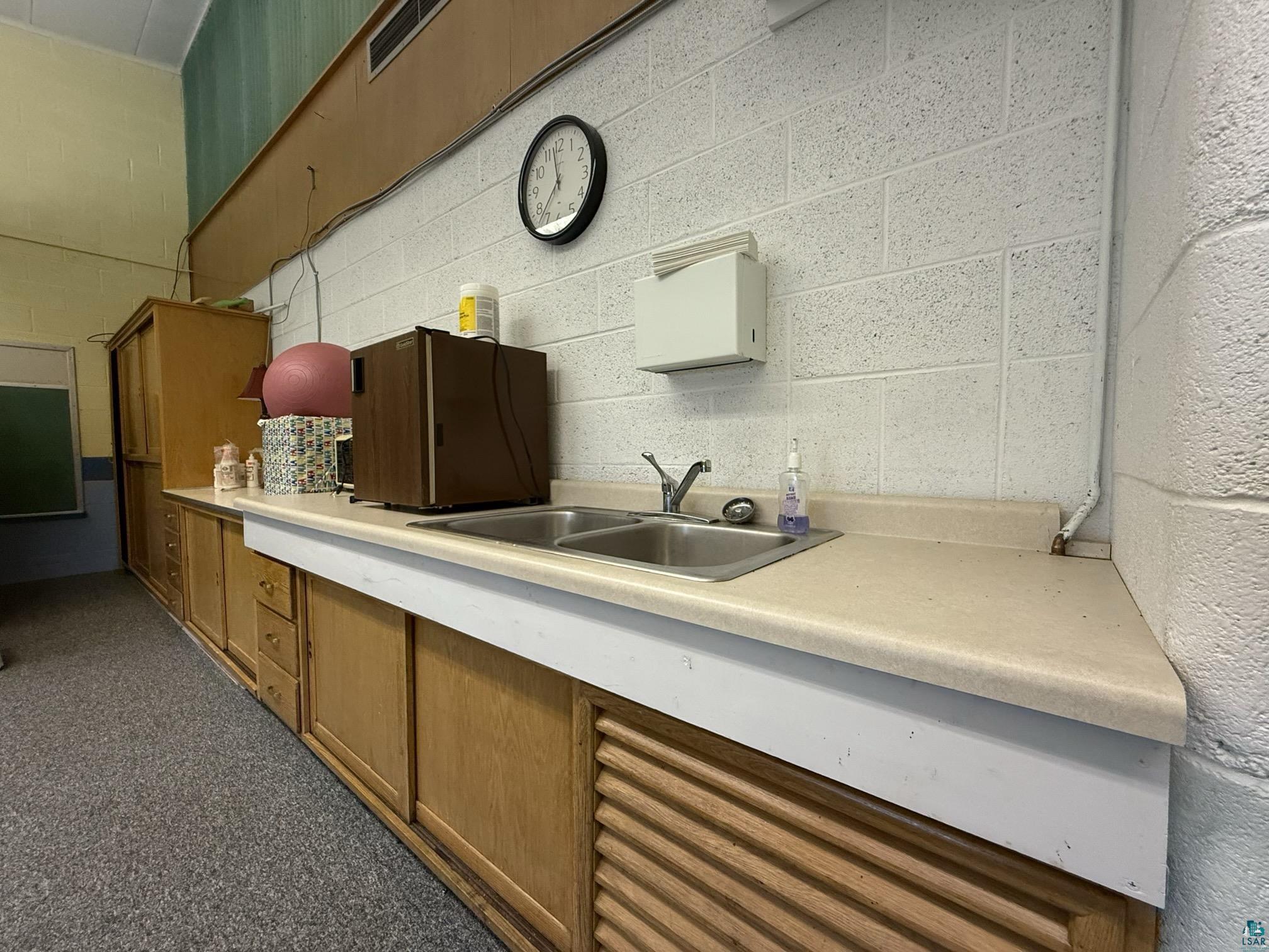 315 W 10th St Ashland WI 54806 6120528 image25